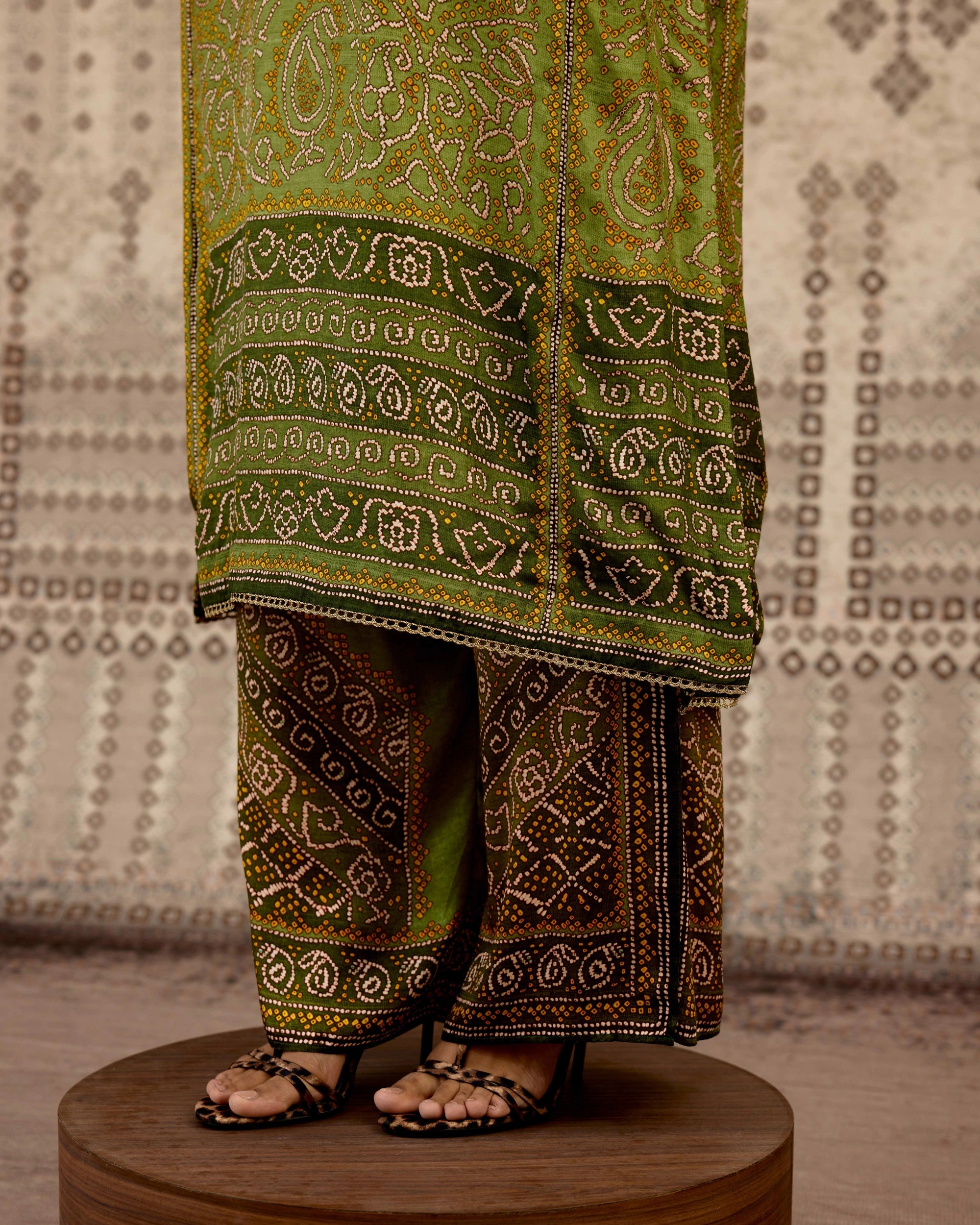 BANDHEJ : Ghazala