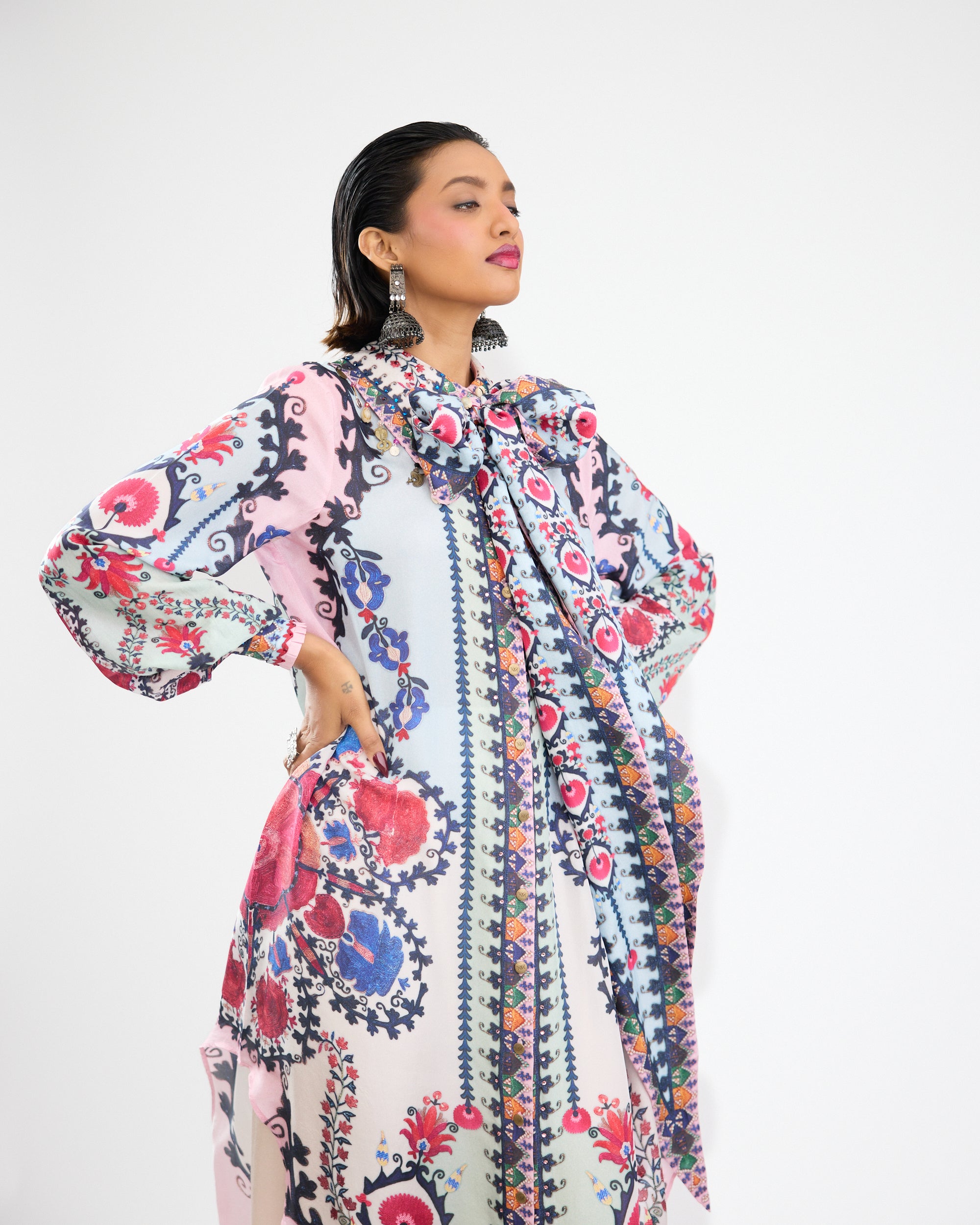 A Bukhara Summer : Bella - Ivory/Blush