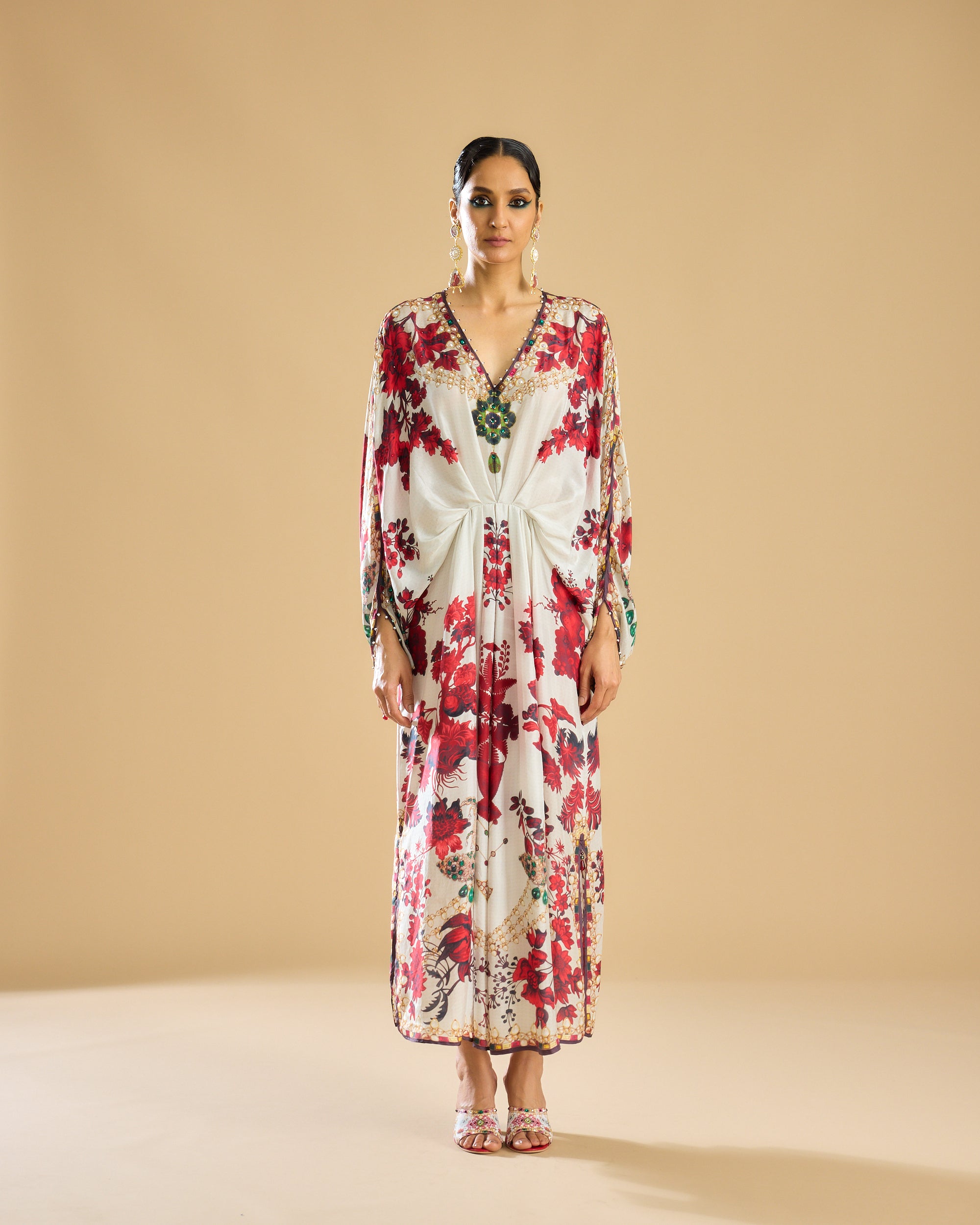 Nizam : Rasika - Ivory/Red