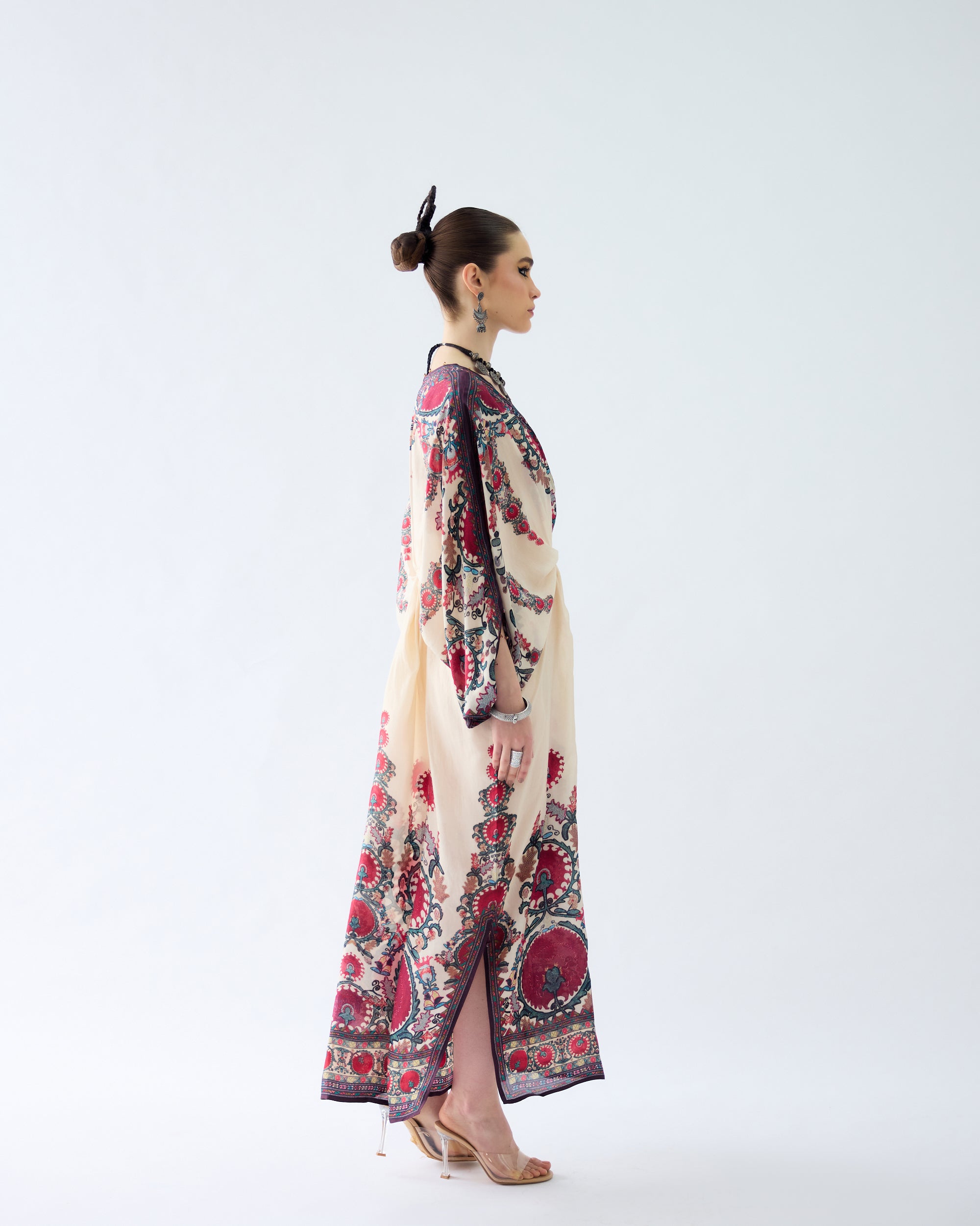 Bukhara : Rasika - Maroon