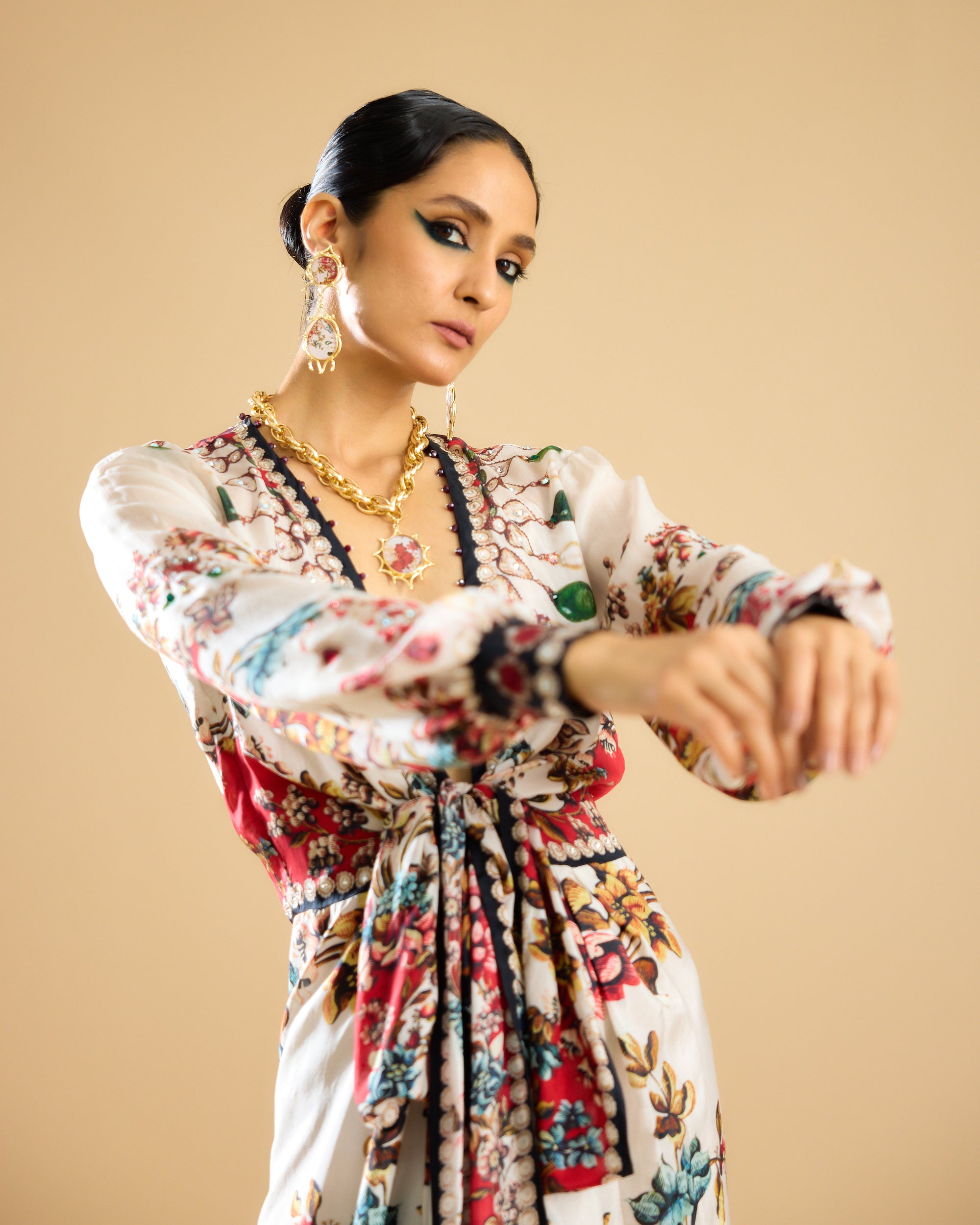 Nizam : Viviana - Ivory/Red