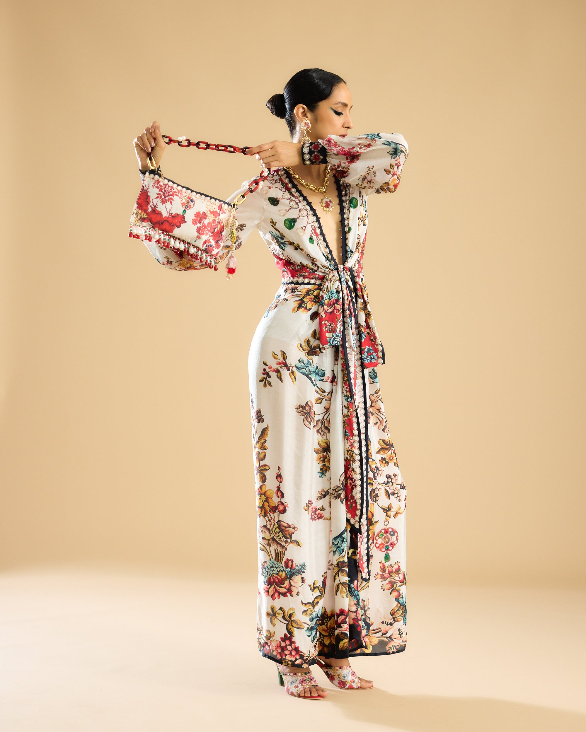 Nizam : Viviana - Ivory/Red