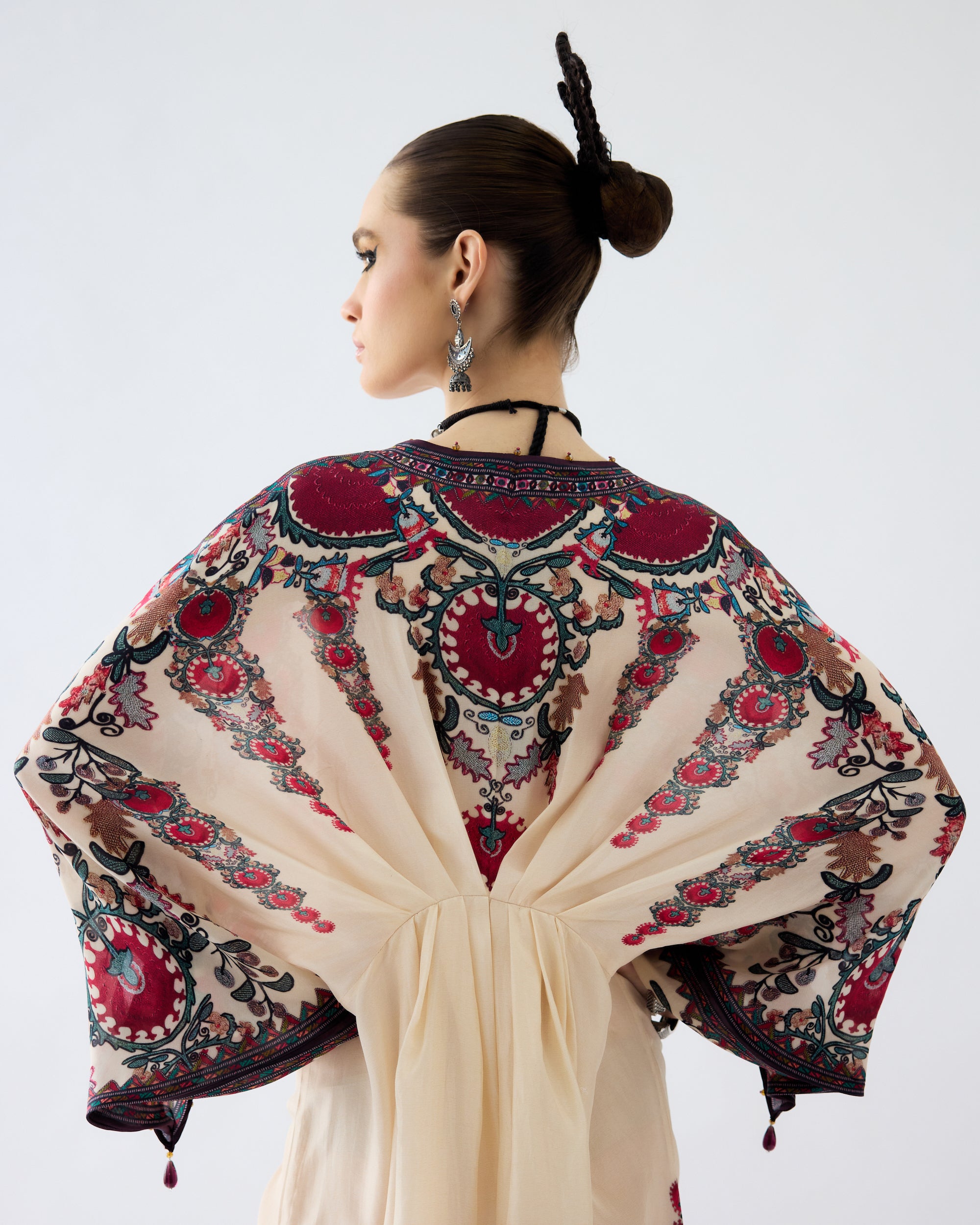 Bukhara : Rasika - Maroon
