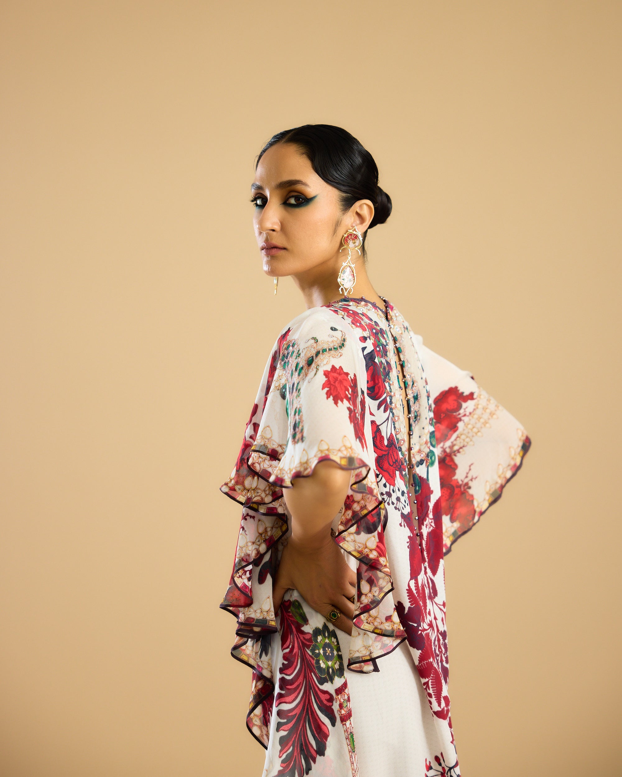Nizam : Fazluna - Ivory/Red