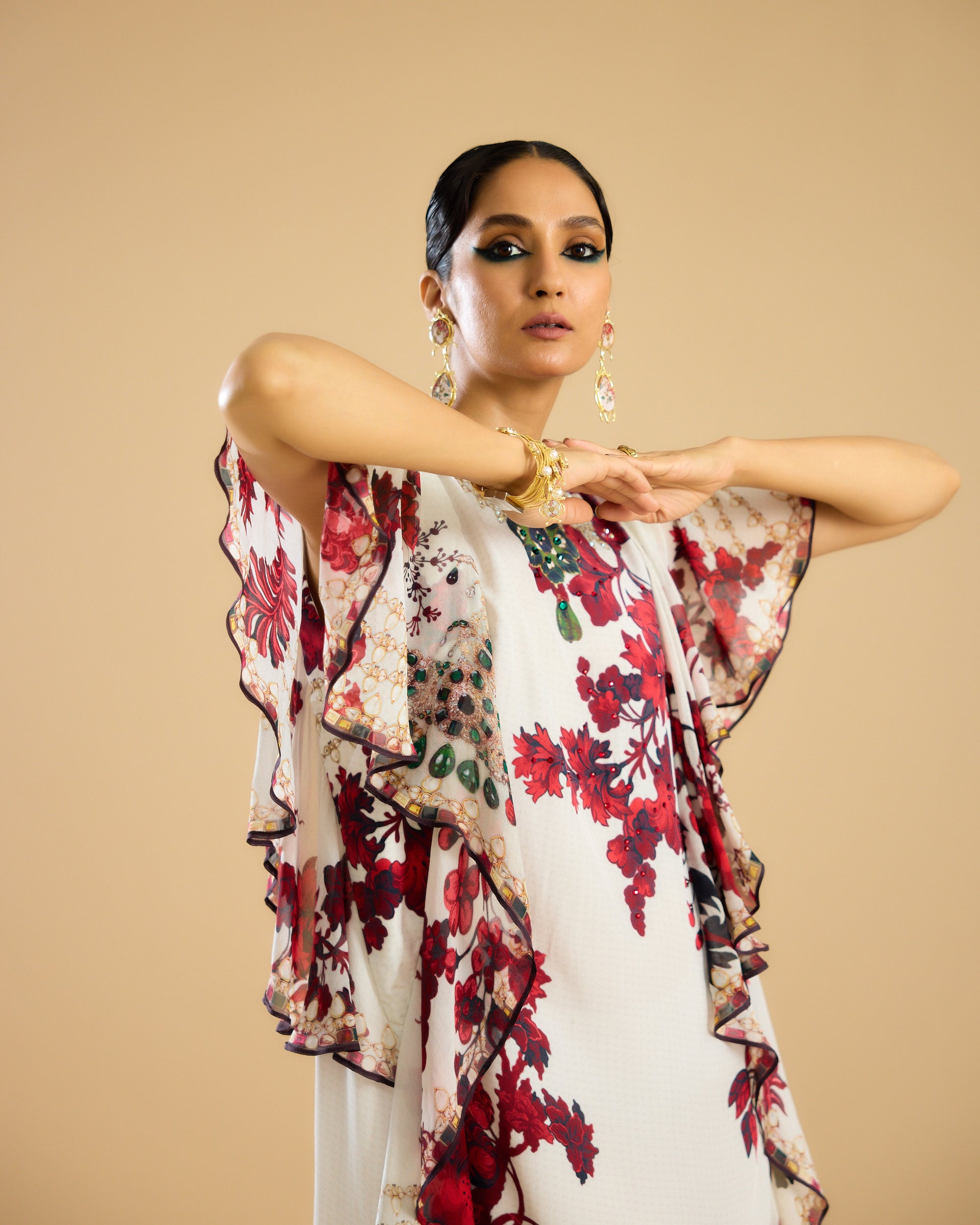 Nizam : Fazluna - Ivory/Red