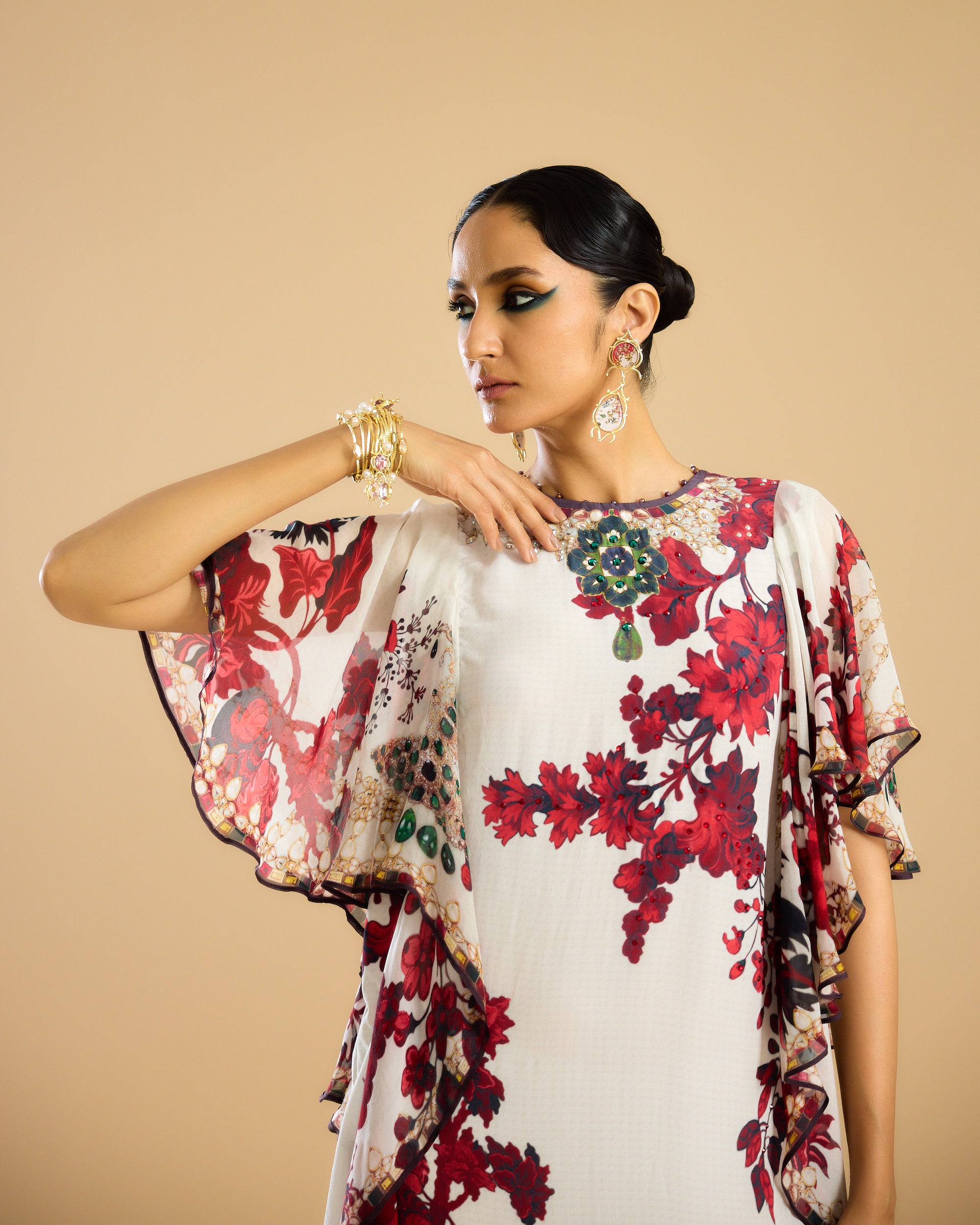 Nizam : Fazluna - Ivory/Red