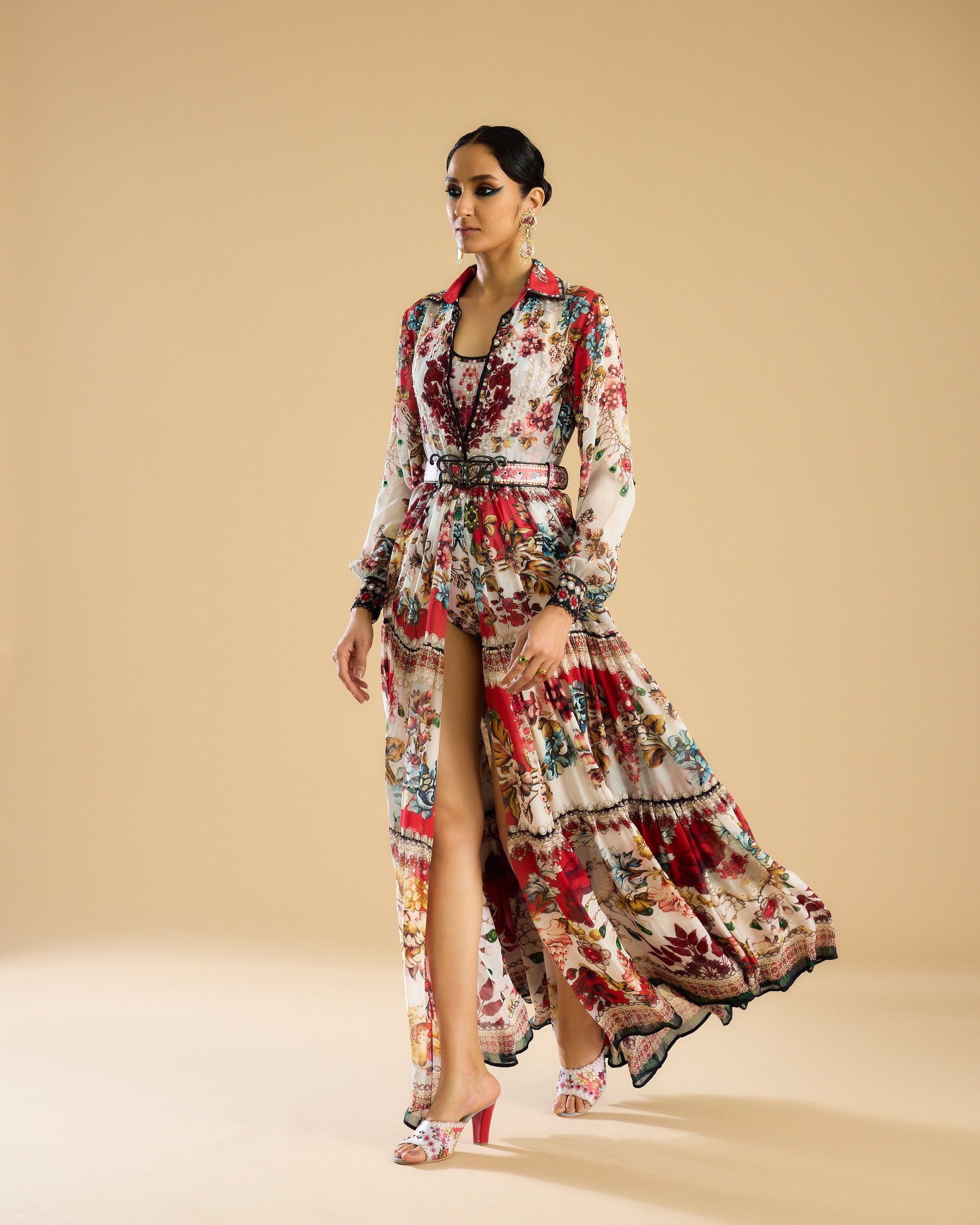 Nizam : Taia - Ivory/Red