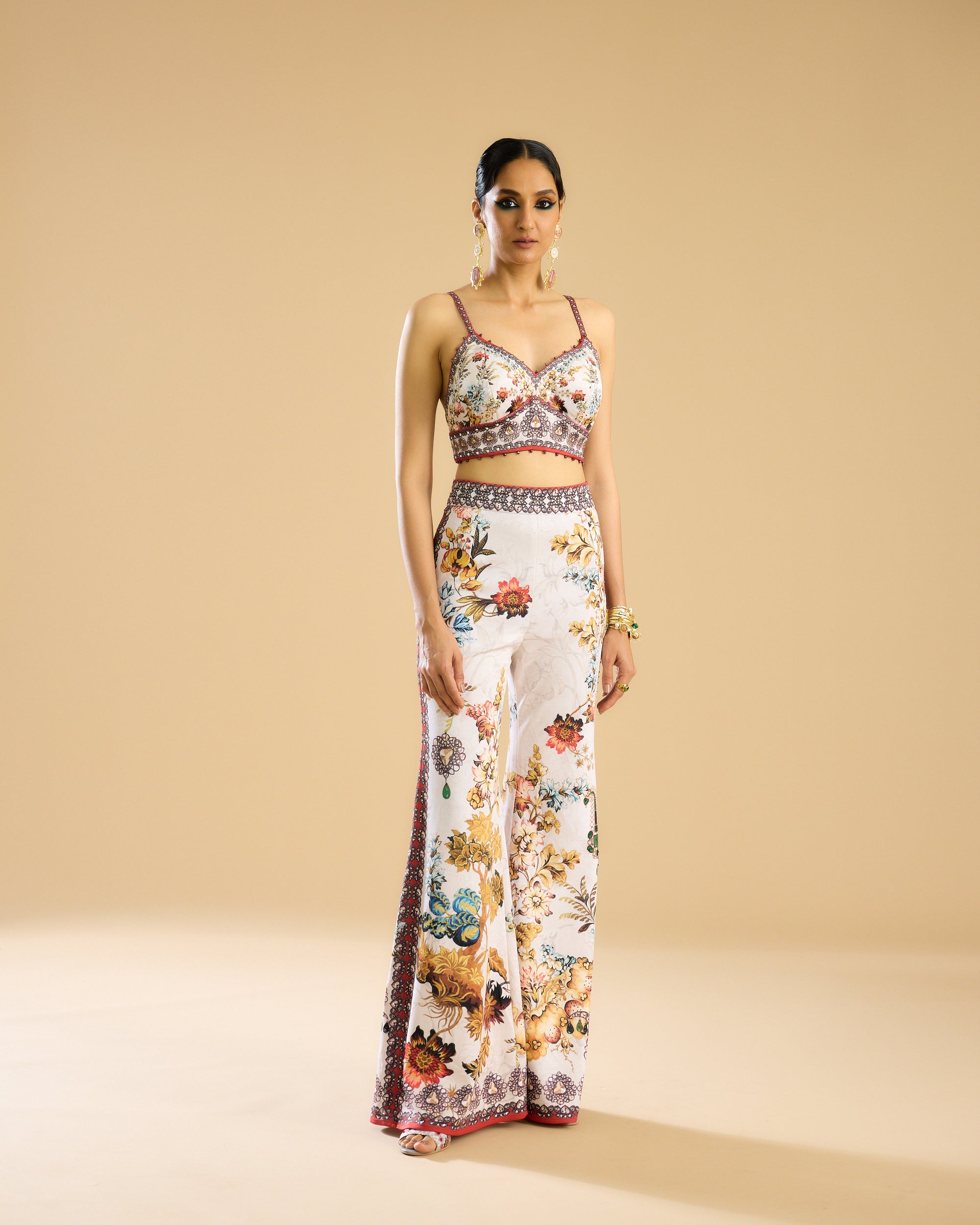 Nizam : Freya - Ivory/Red