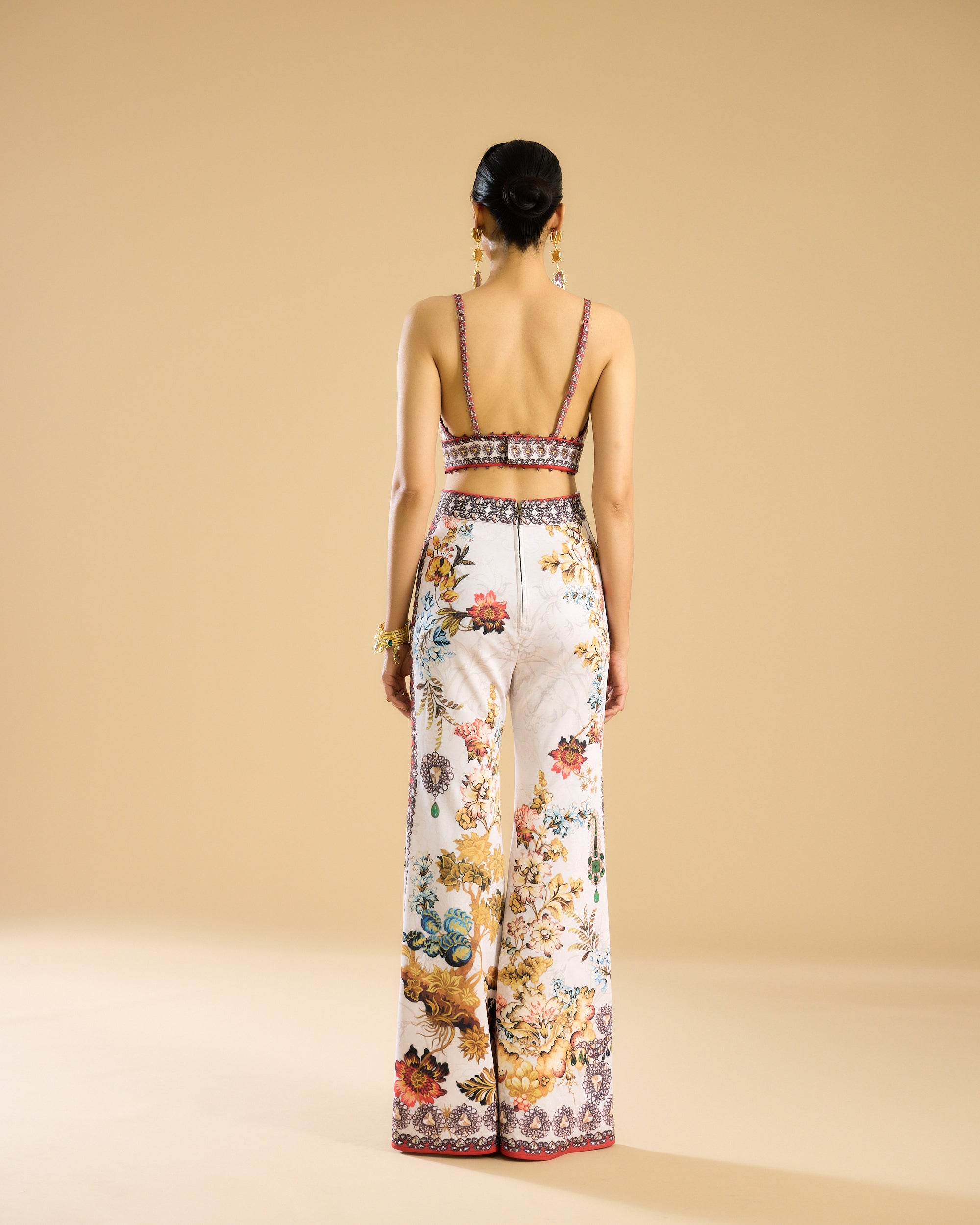 Nizam : Freya - Ivory/Red