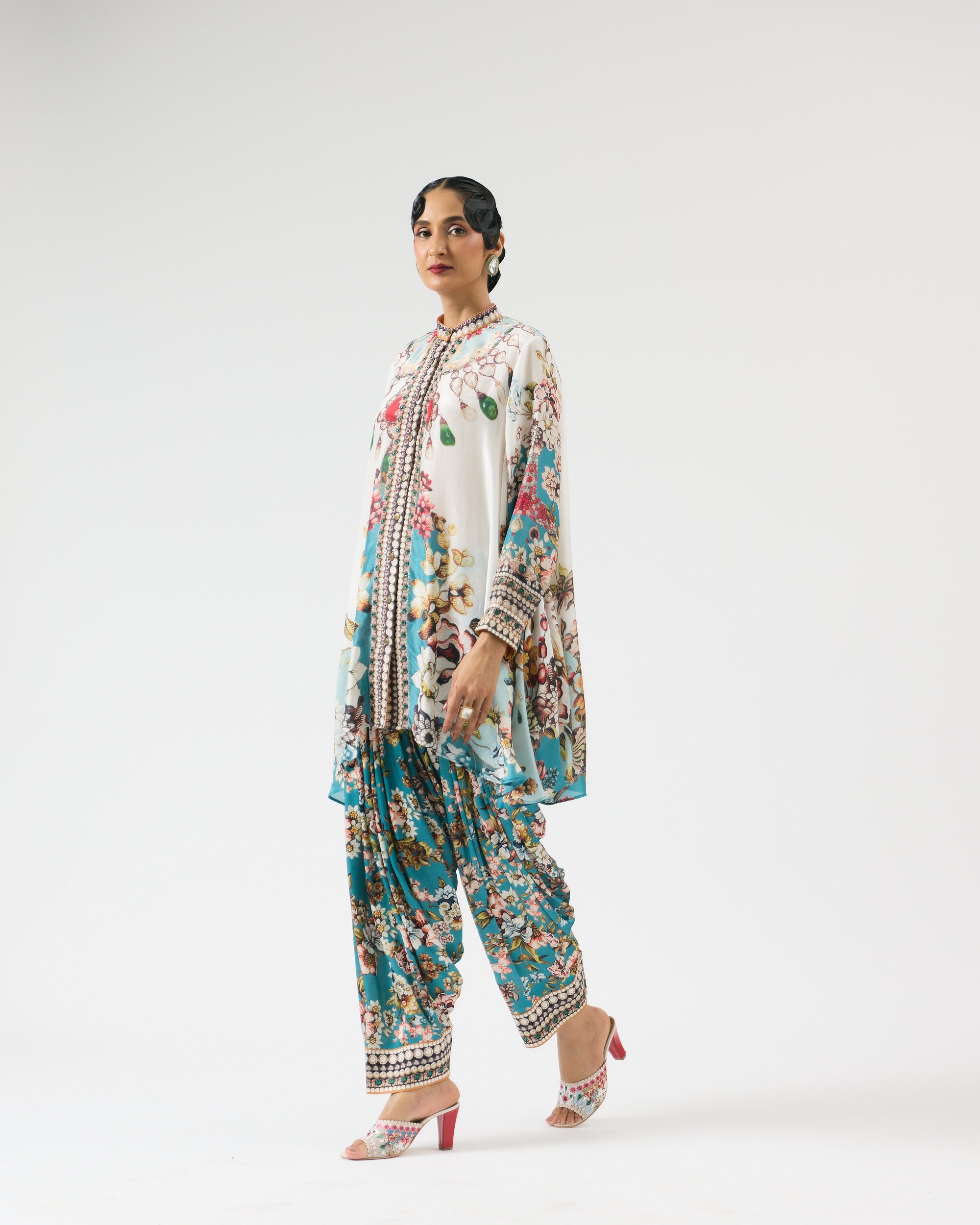 Nizam : Nilofer - Ivory/Aqua