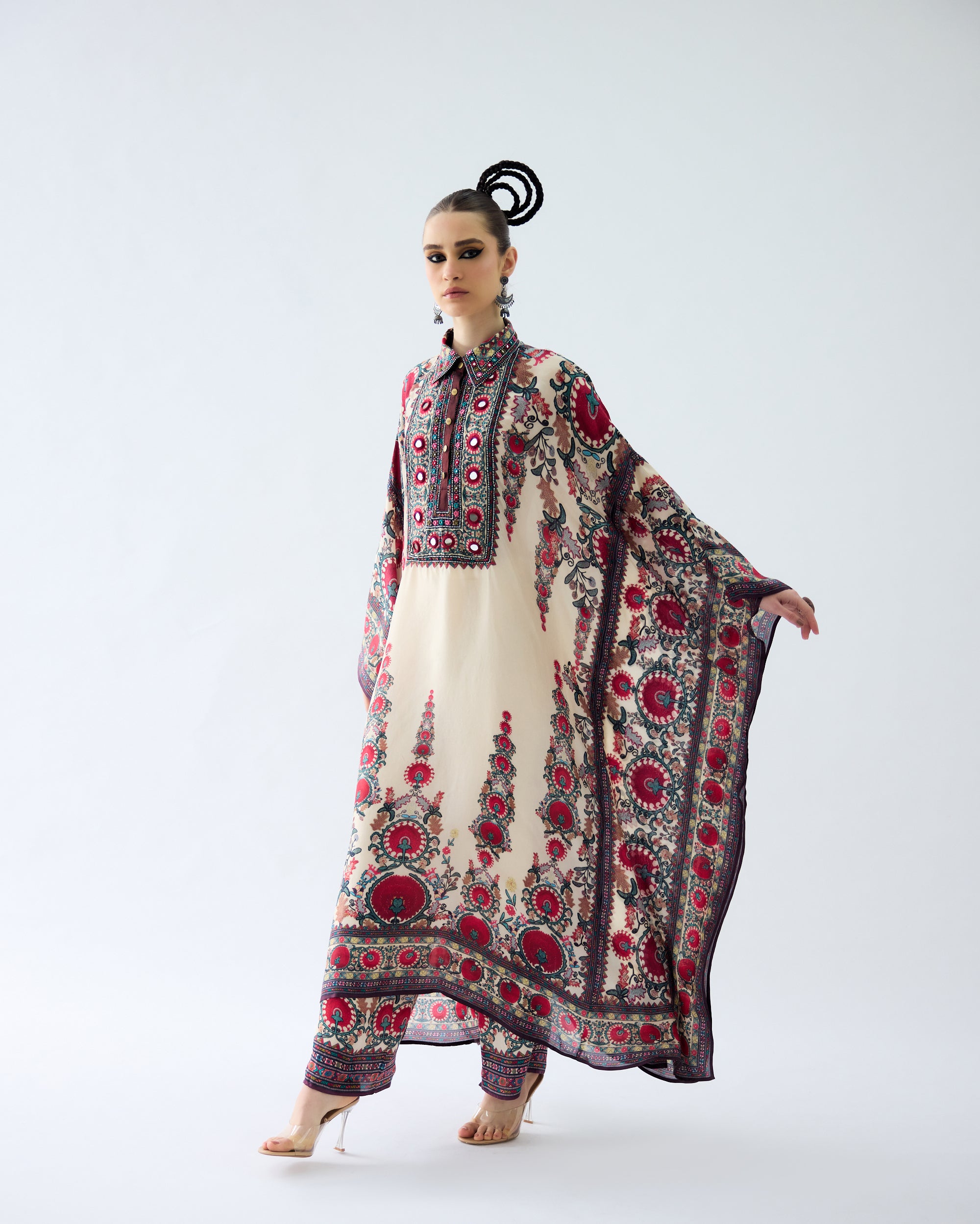 Bukhara : Sharifa - Maroon