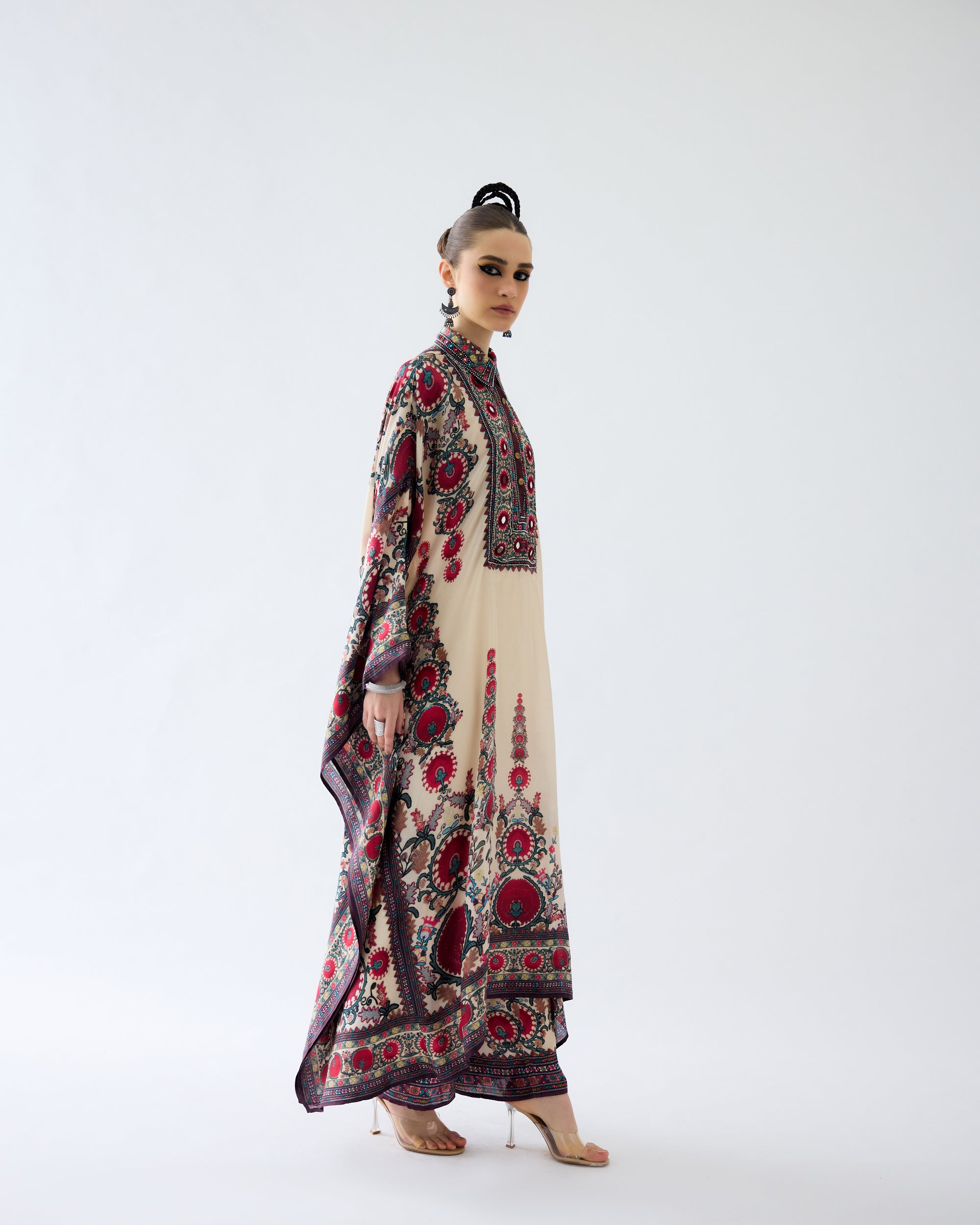 Bukhara : Sharifa - Maroon