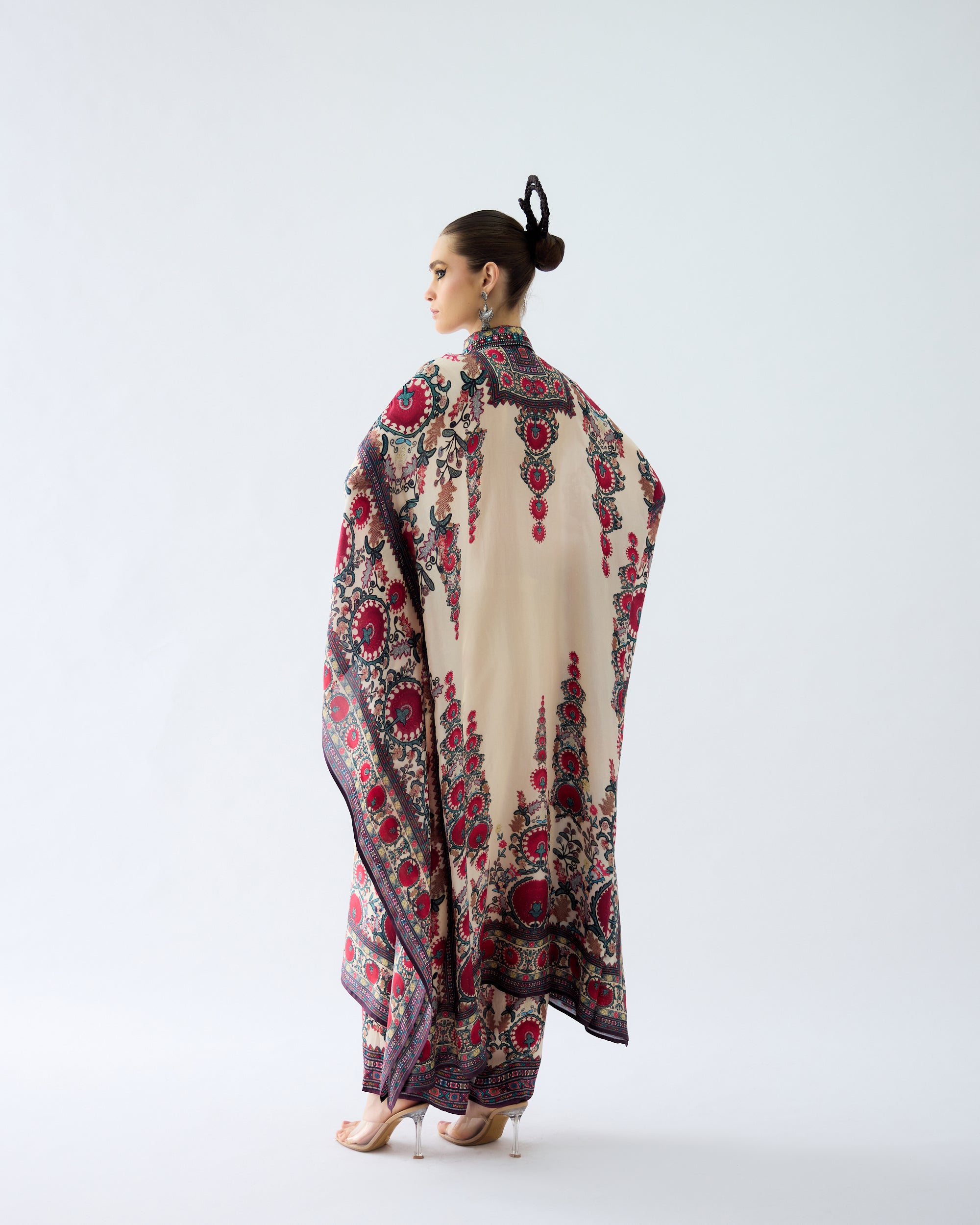 Bukhara : Sharifa - Maroon
