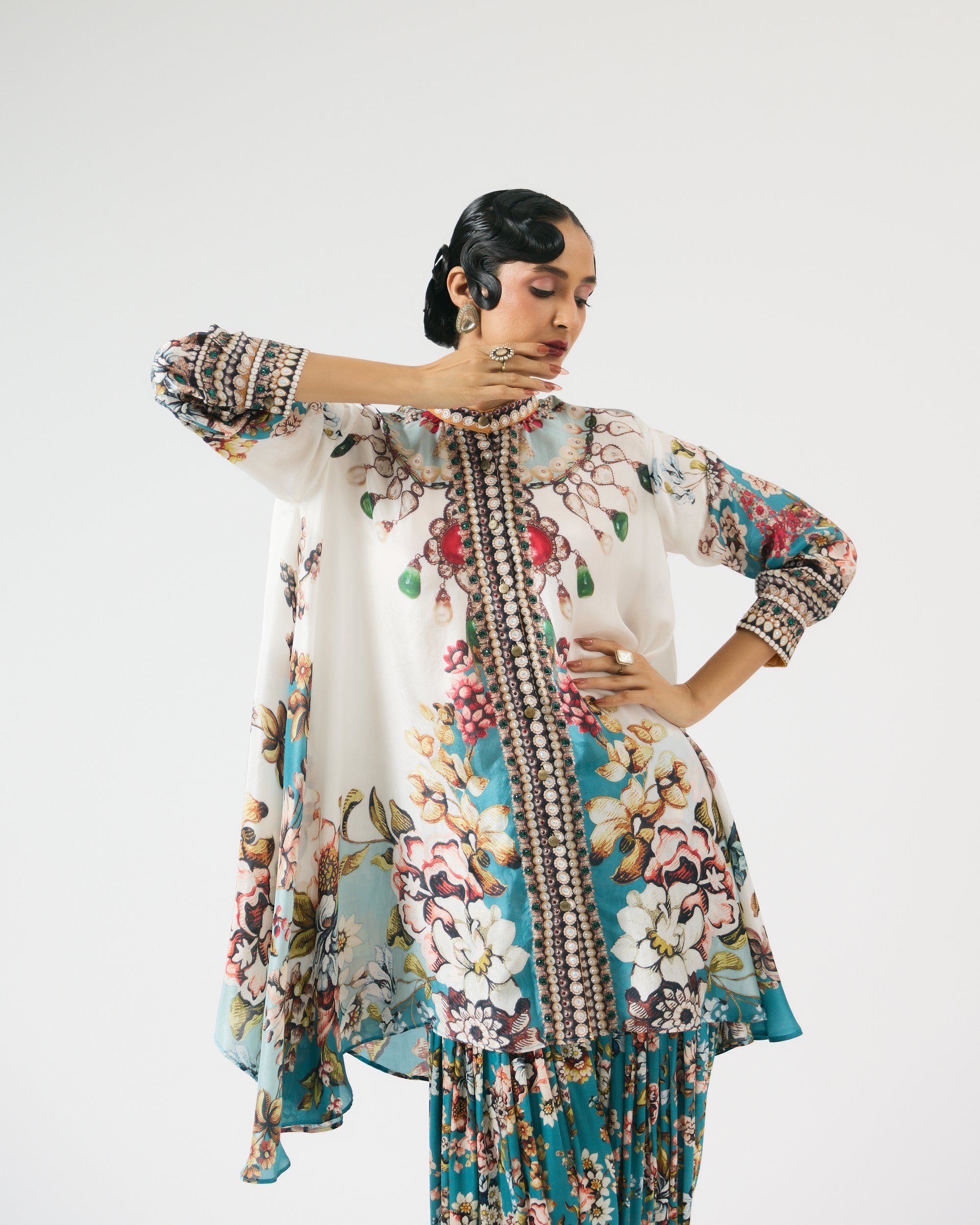 Nizam : Nilofer - Ivory/Aqua