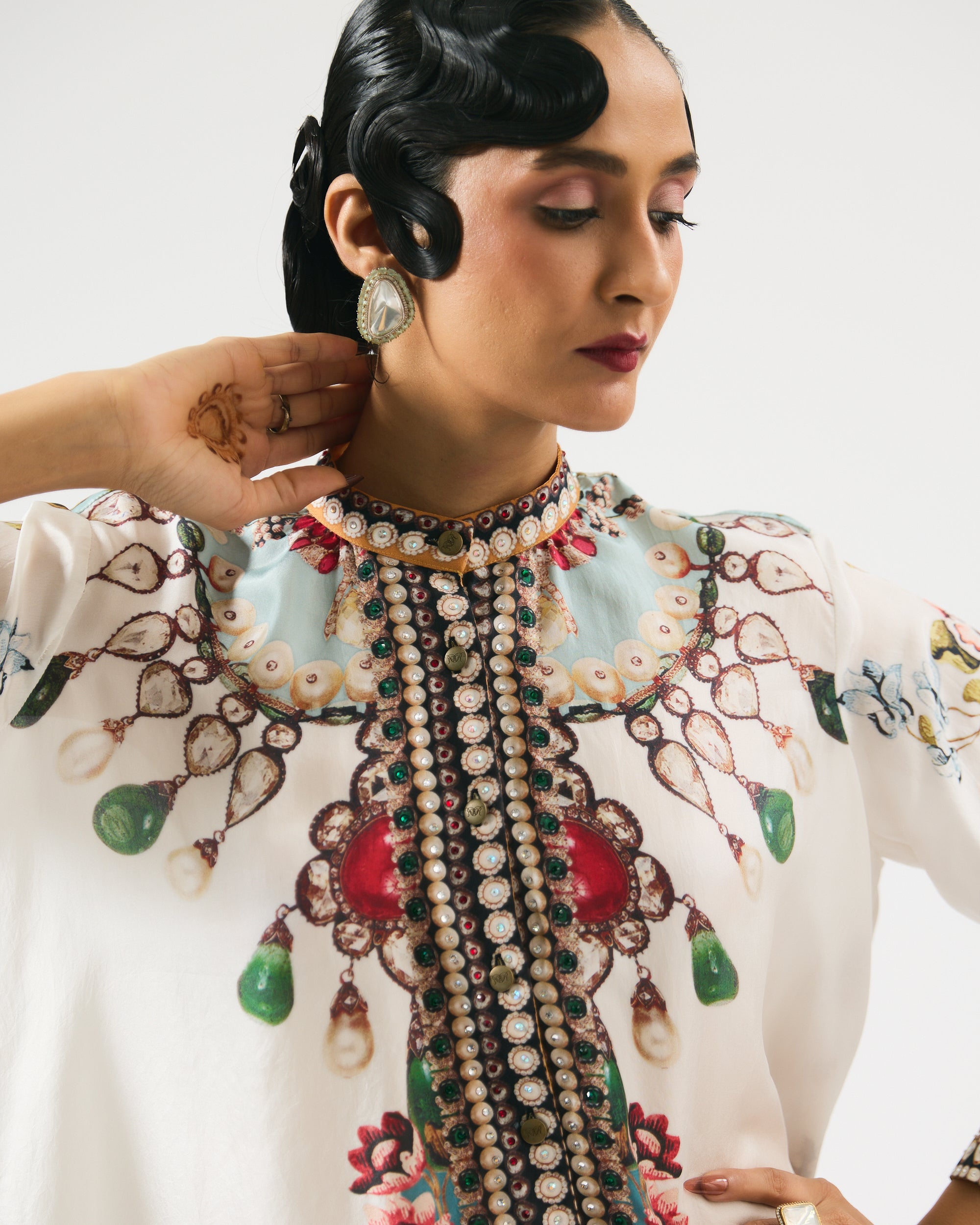 Nizam : Nilofer - Ivory/Aqua