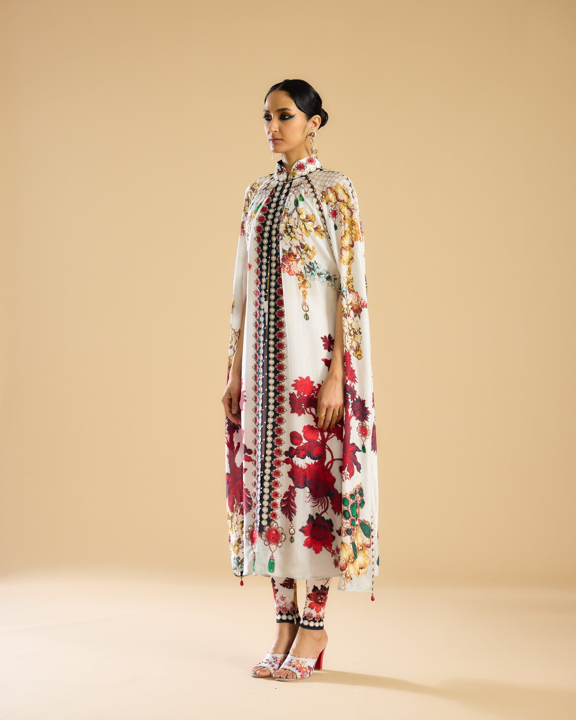 Nizam : Kandisa - Ivory/Red