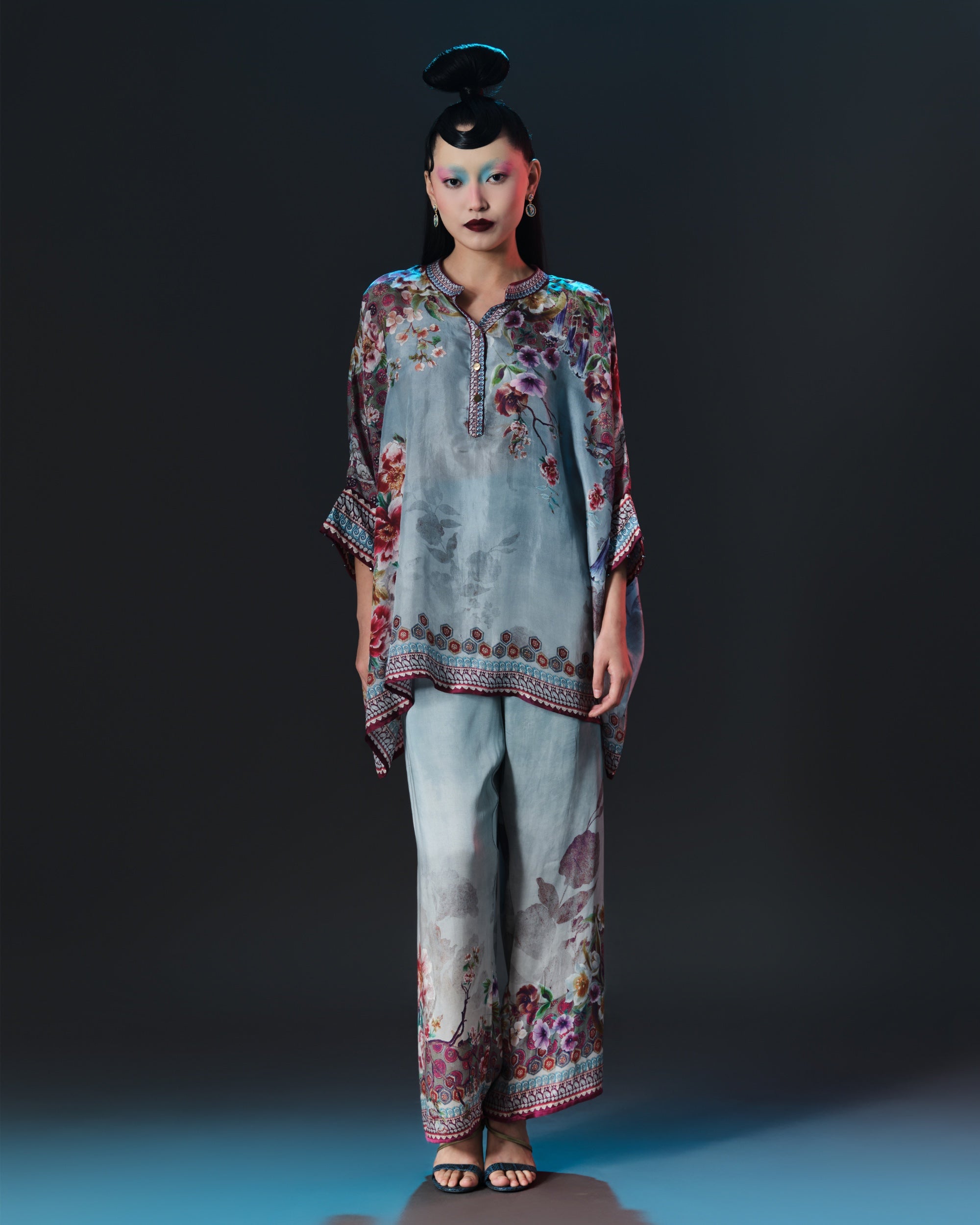 Ikebana : Chanel - Blue/Slate