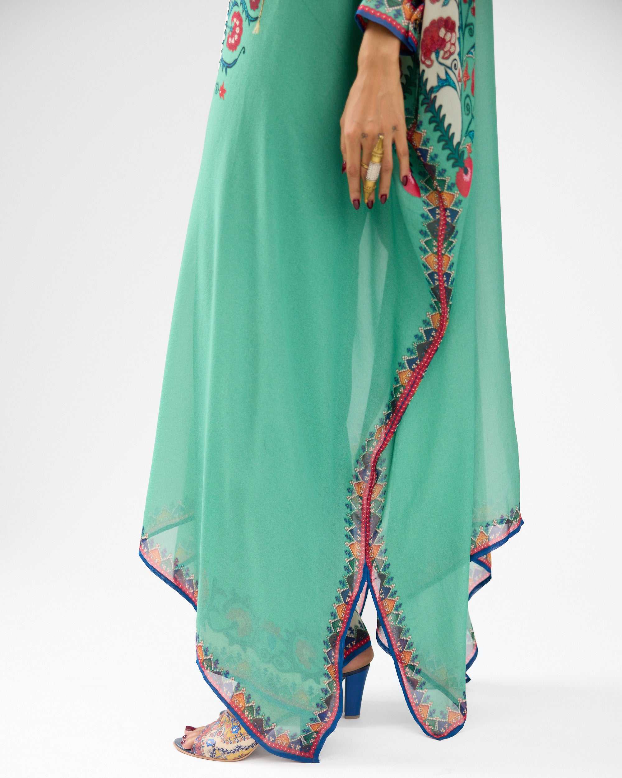 A Bukhara Summer : Aminaz - Mint