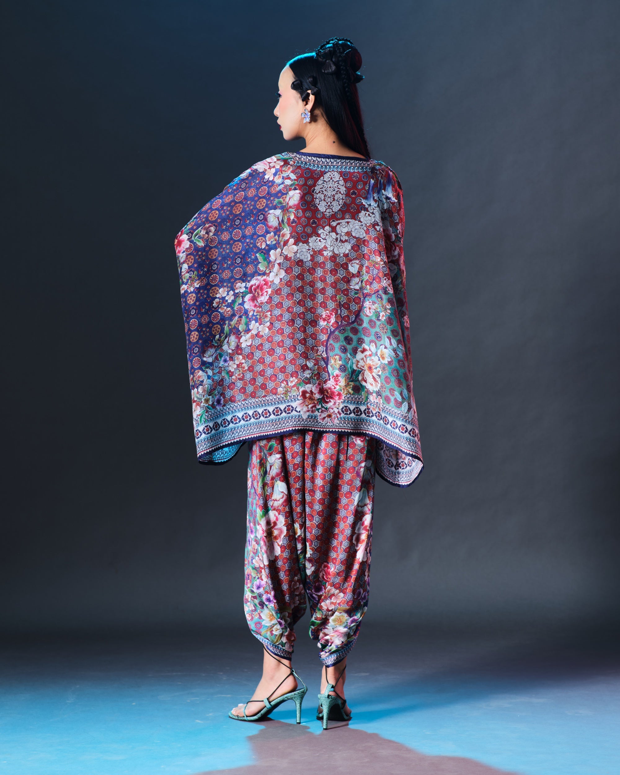 Ikebana : Chanel/Sonth - Multi