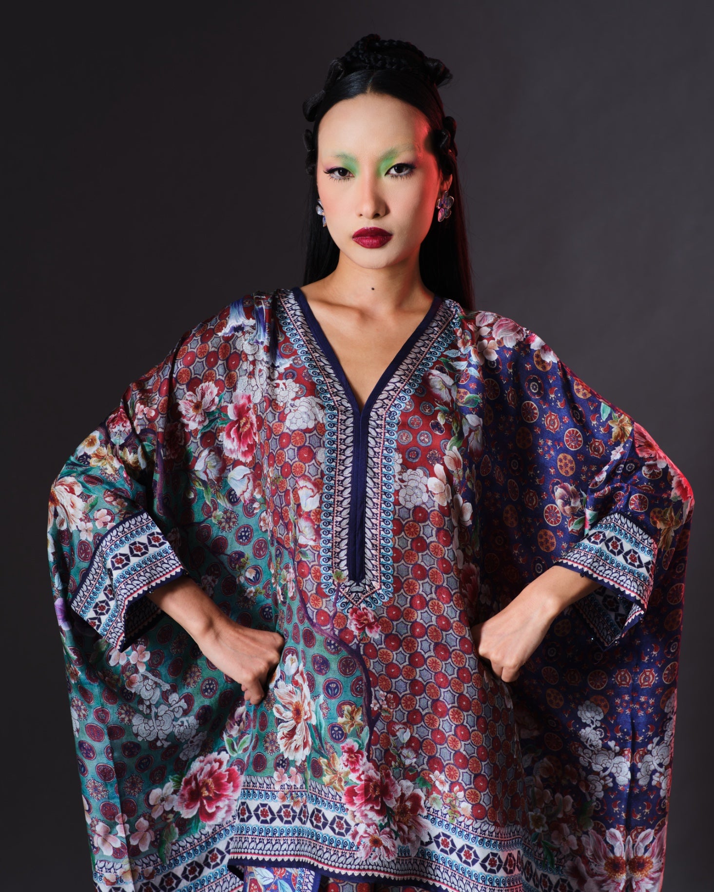 Ikebana : Chanel/Sonth - Multi