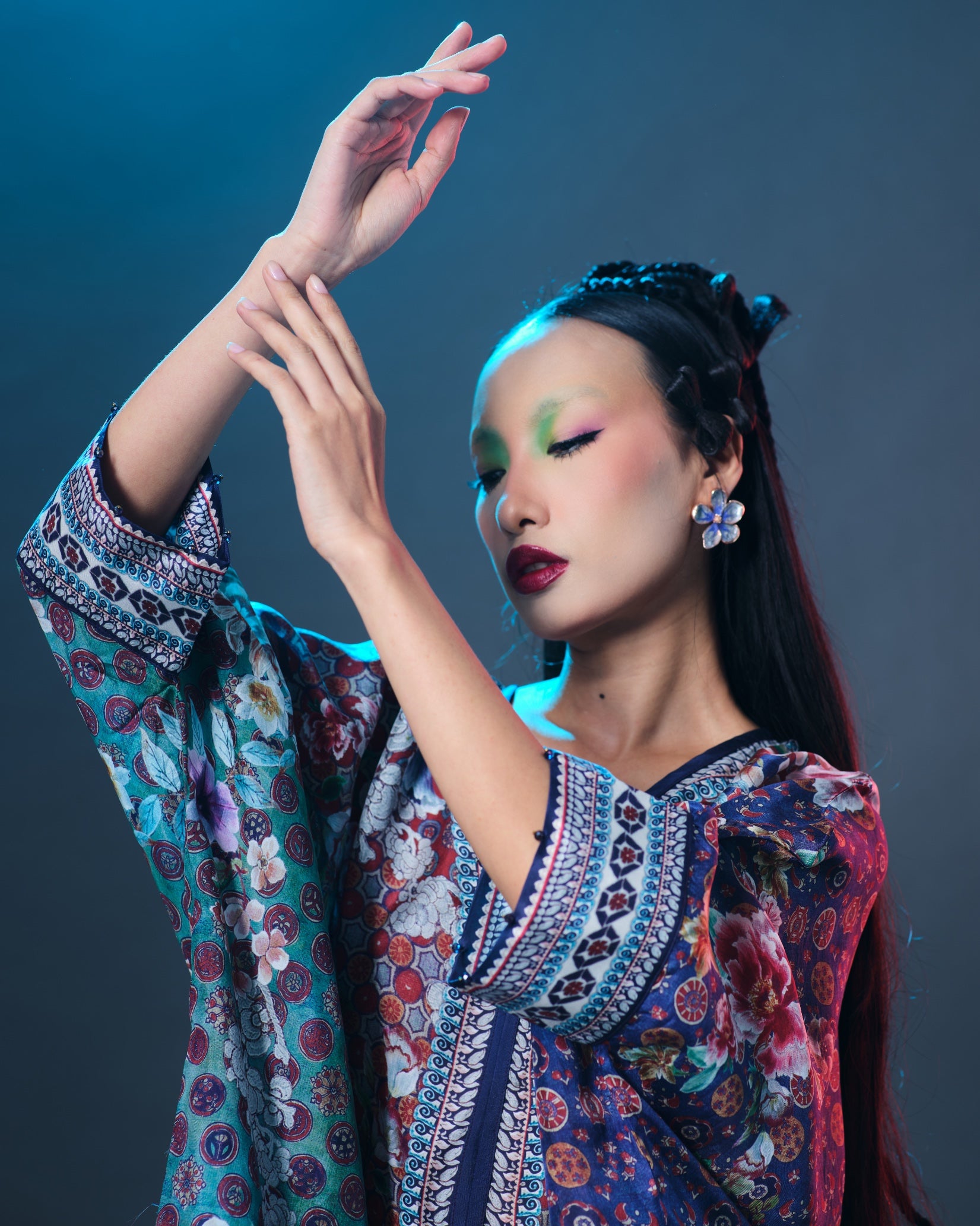 Ikebana : Chanel/Sonth - Multi