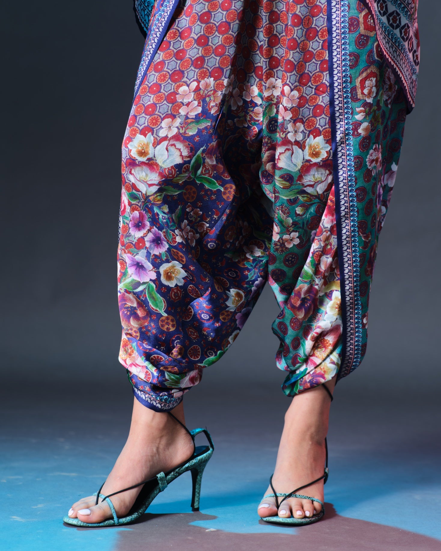 Ikebana : Chanel/Sonth - Multi