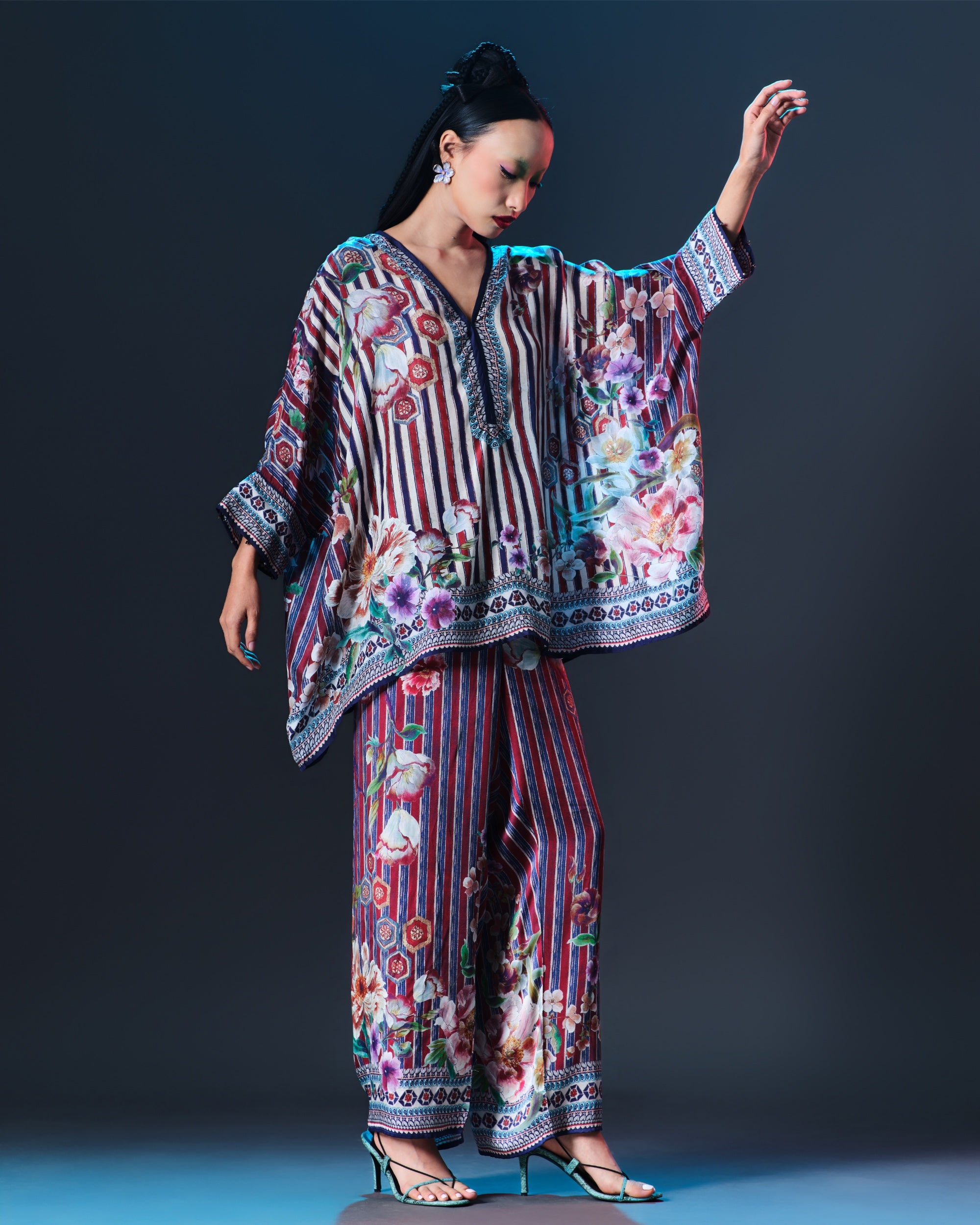 Ikebana : Chanel - Stripe