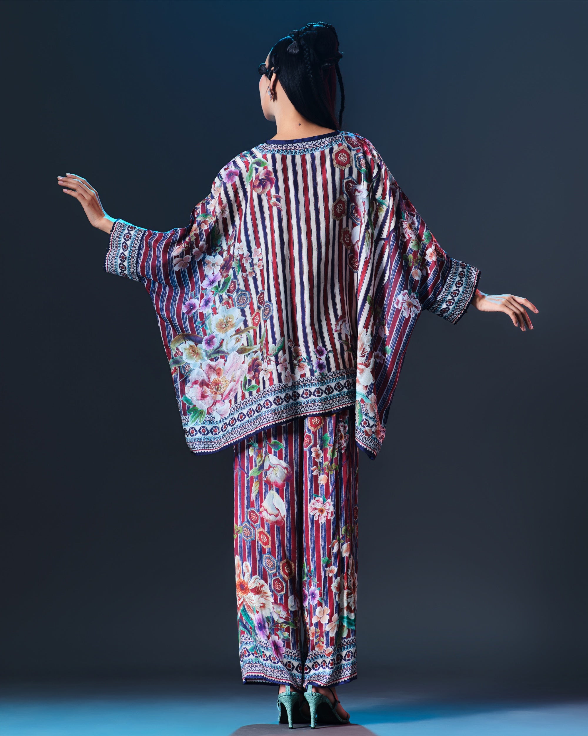 Ikebana : Chanel - Stripe