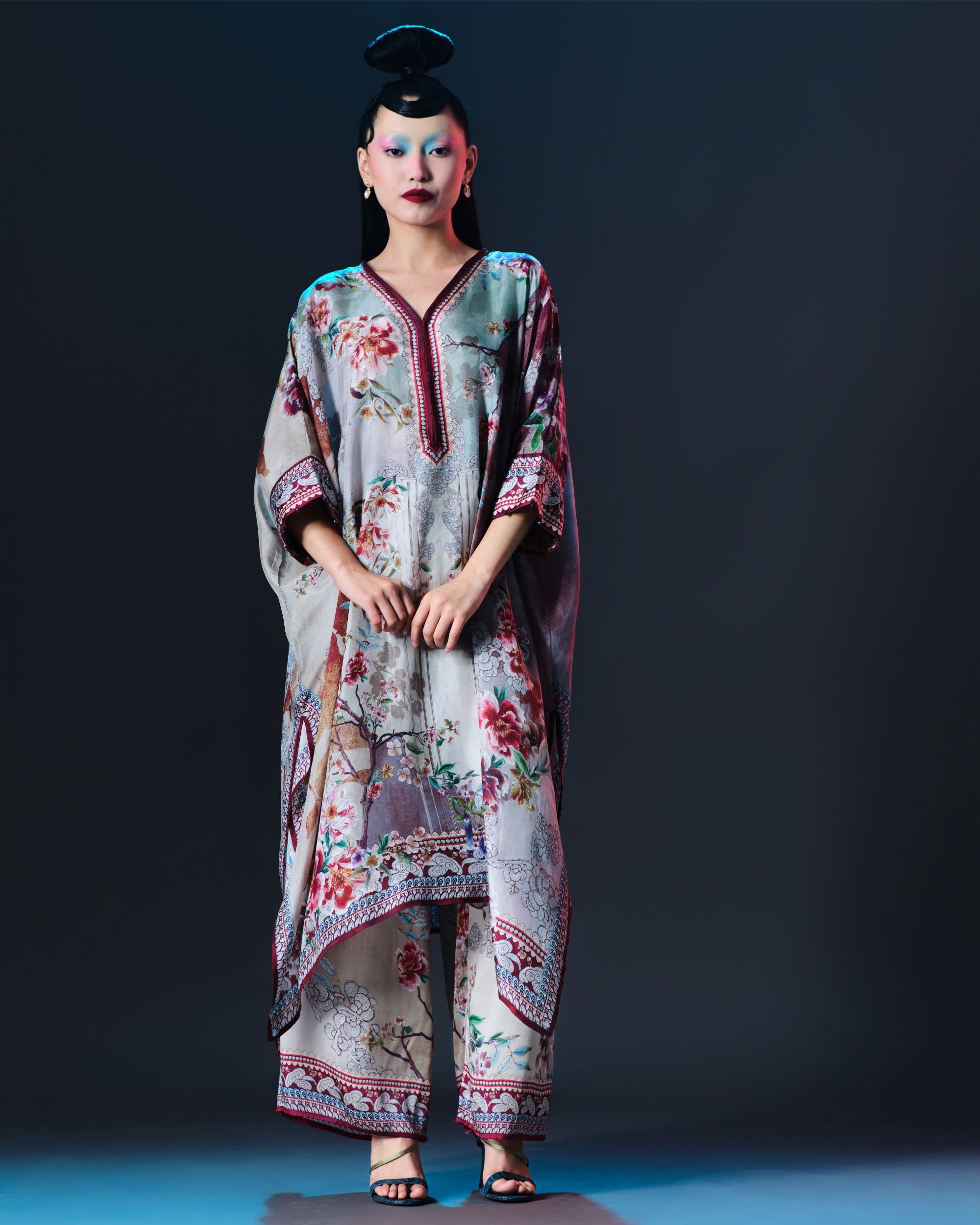 Ikebana : Chantelle 42" - Pastel