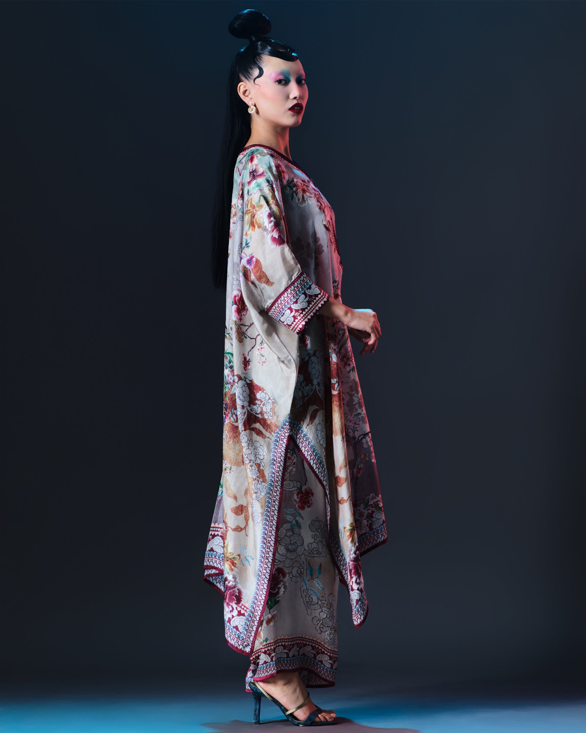 Ikebana : Chantelle 42" - Pastel
