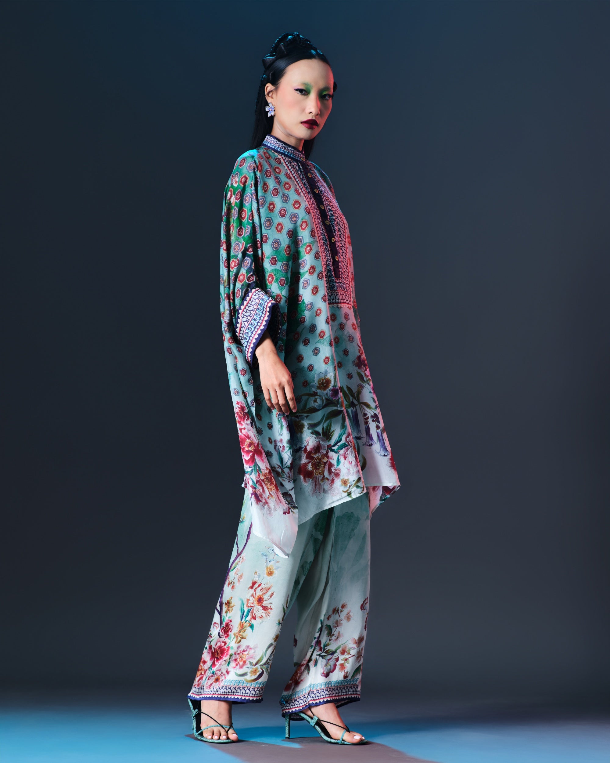 Ikebana : Chanel 36" - Jade