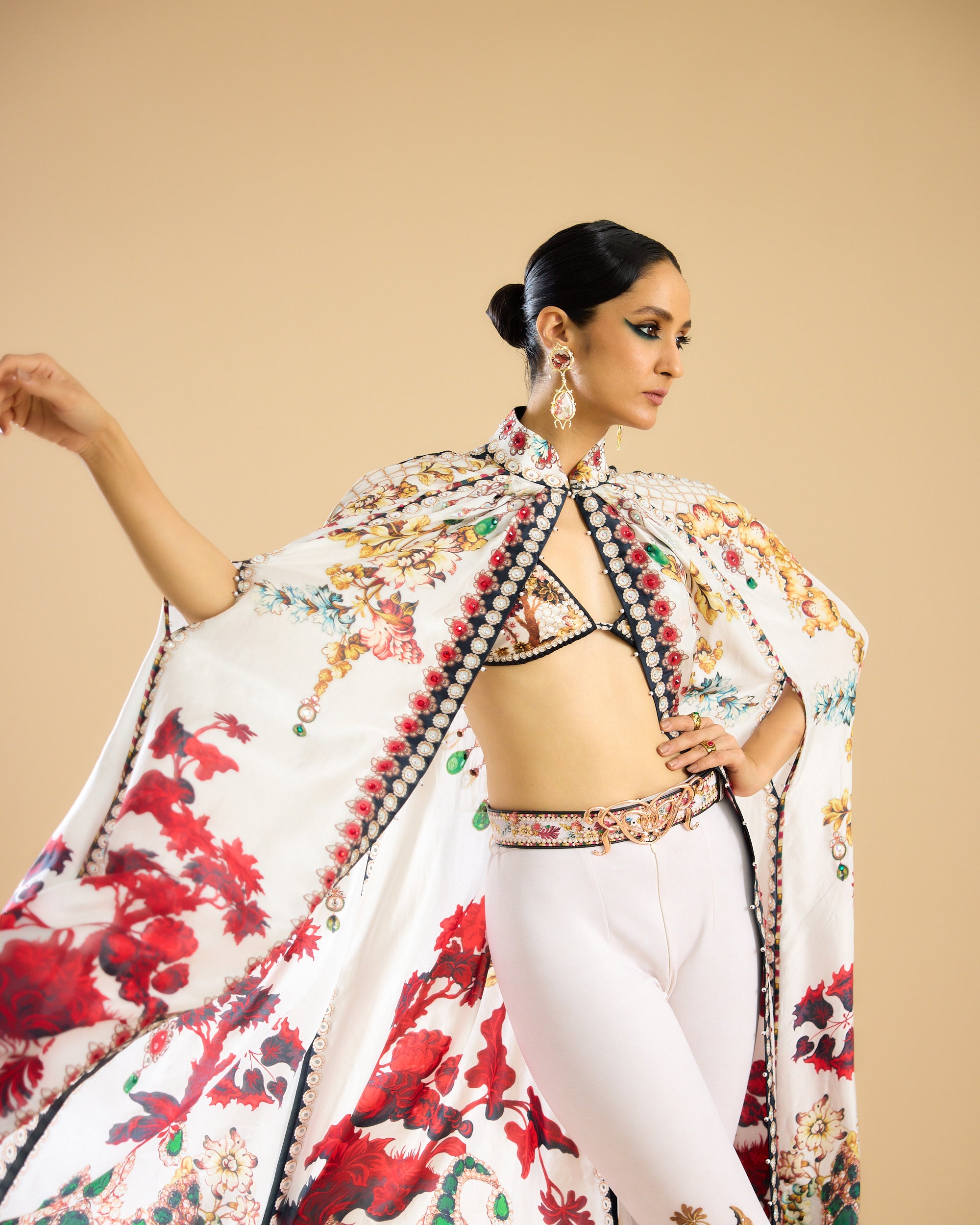 Nizam : Kandisa - Ivory/Red