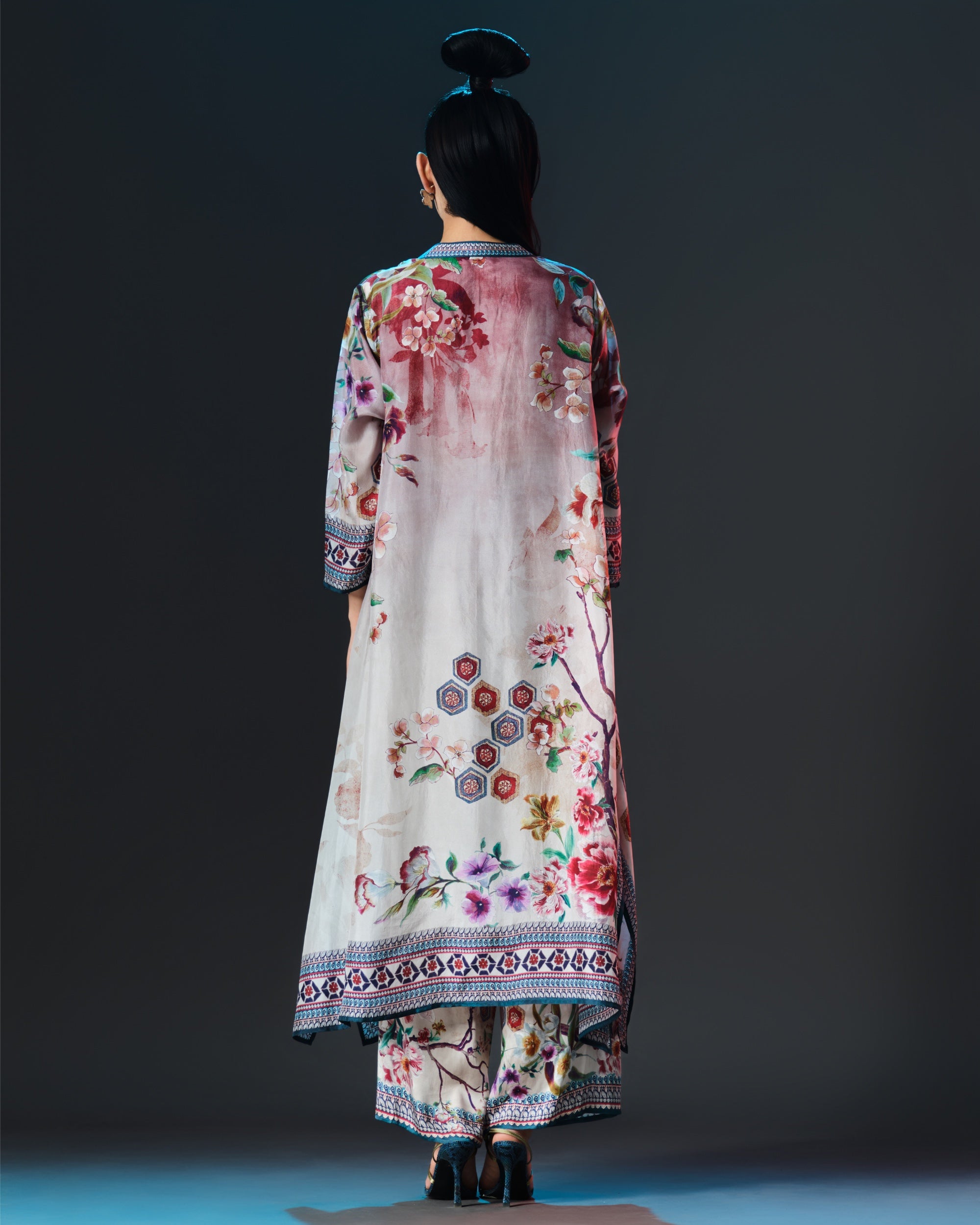Ikebana : Zeynep - Beige