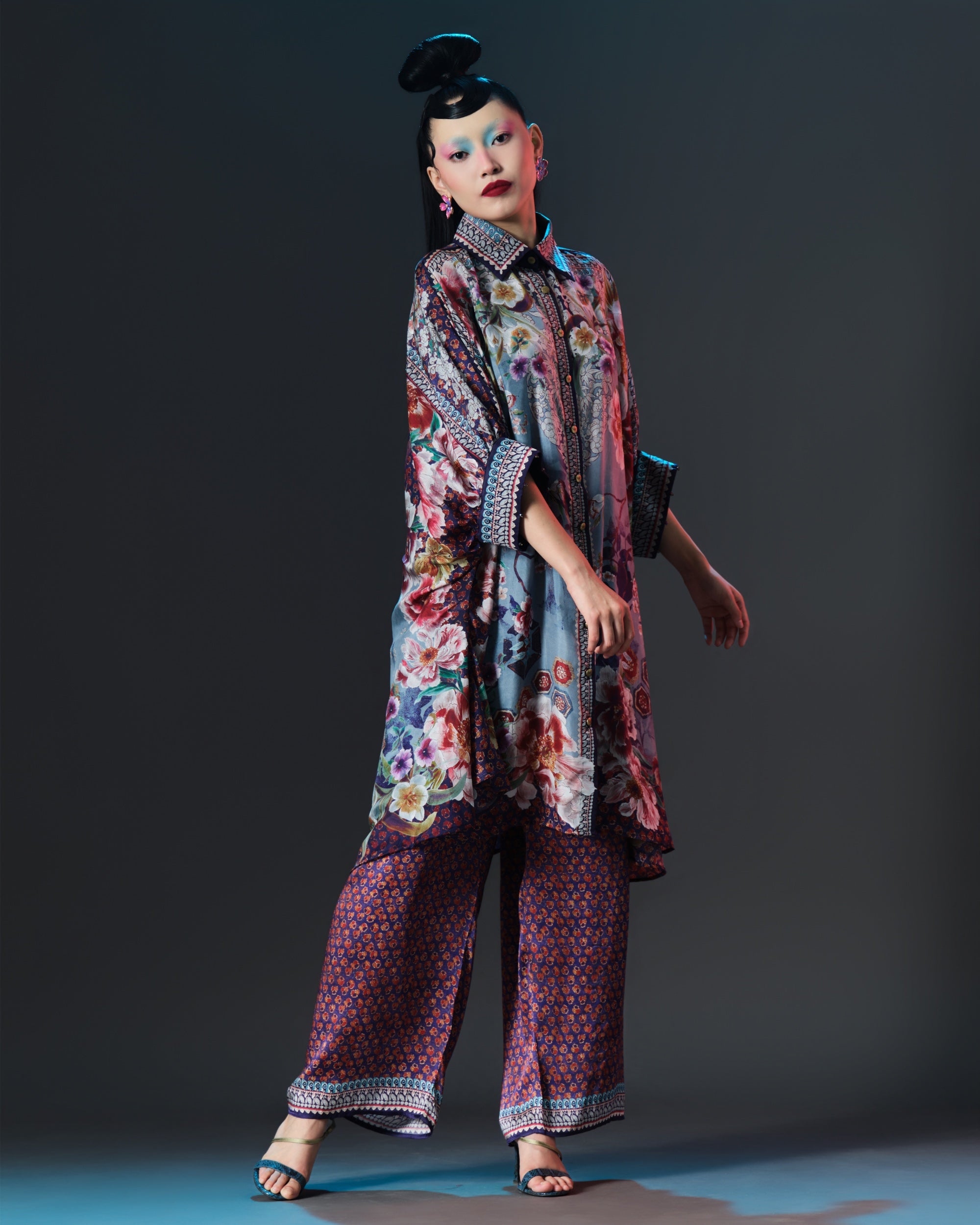 Ikebana : Kamara - Blue Slate