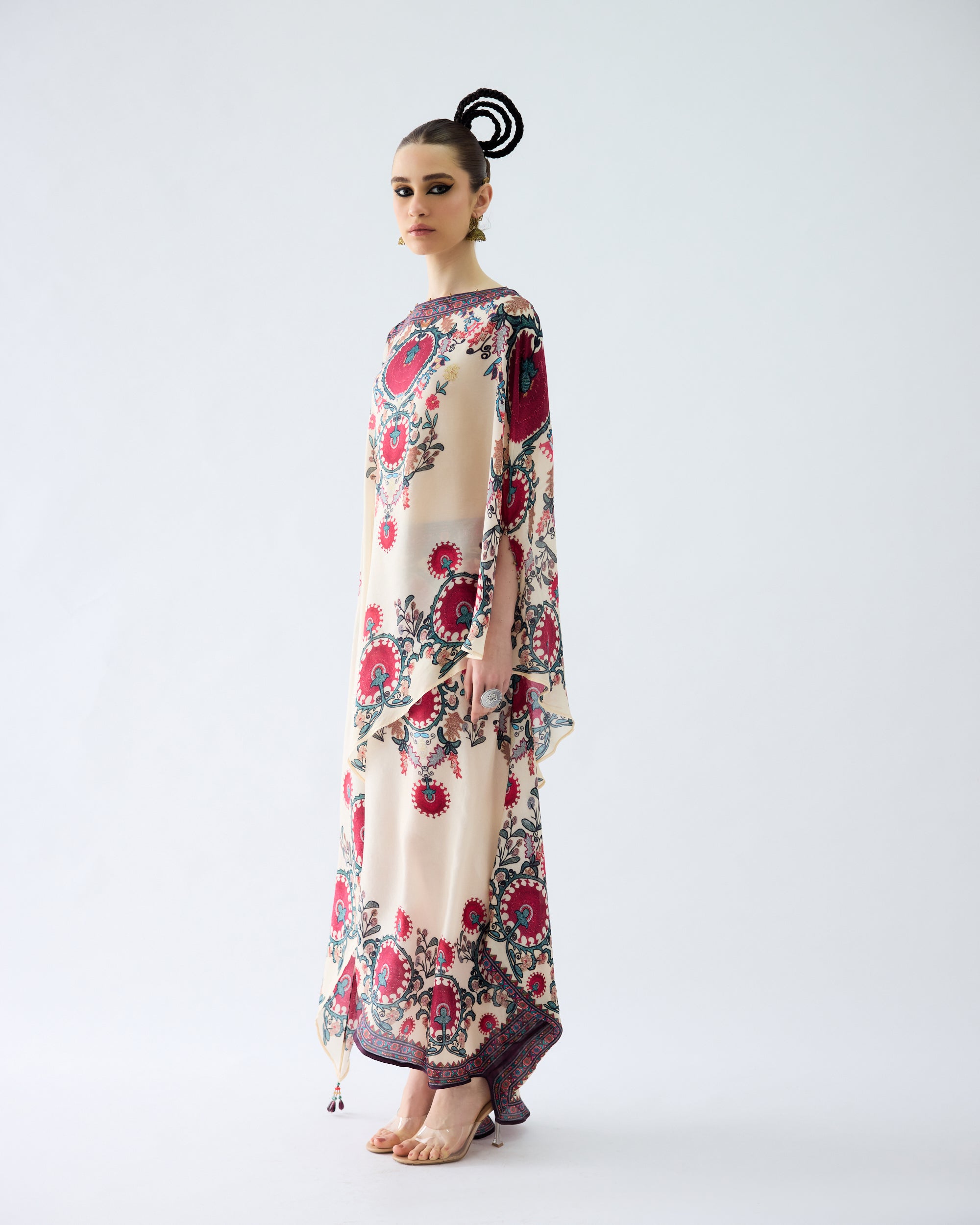 Bukhara : Kamini - Maroon