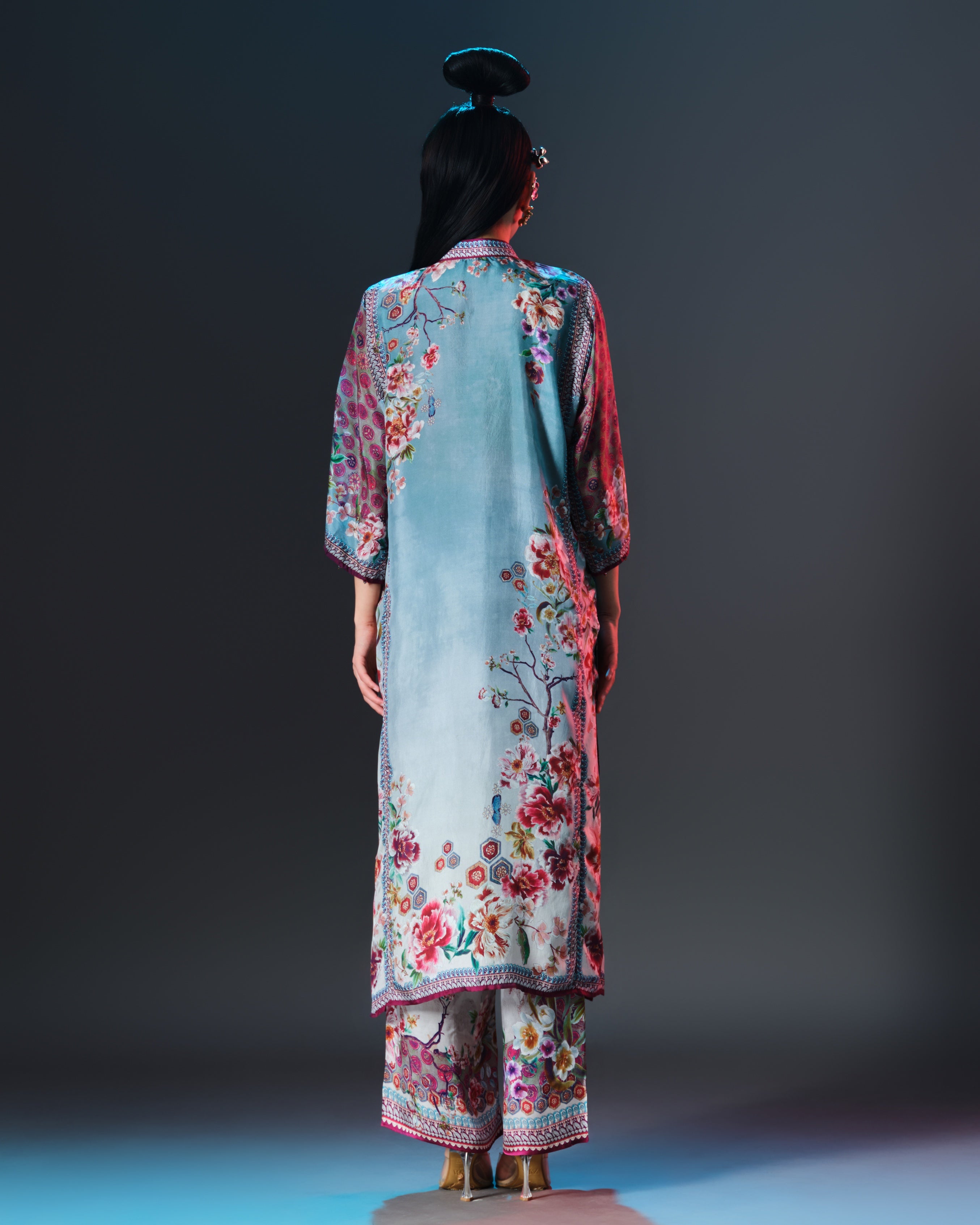 Ikebana : Ghazala - Blue Slate