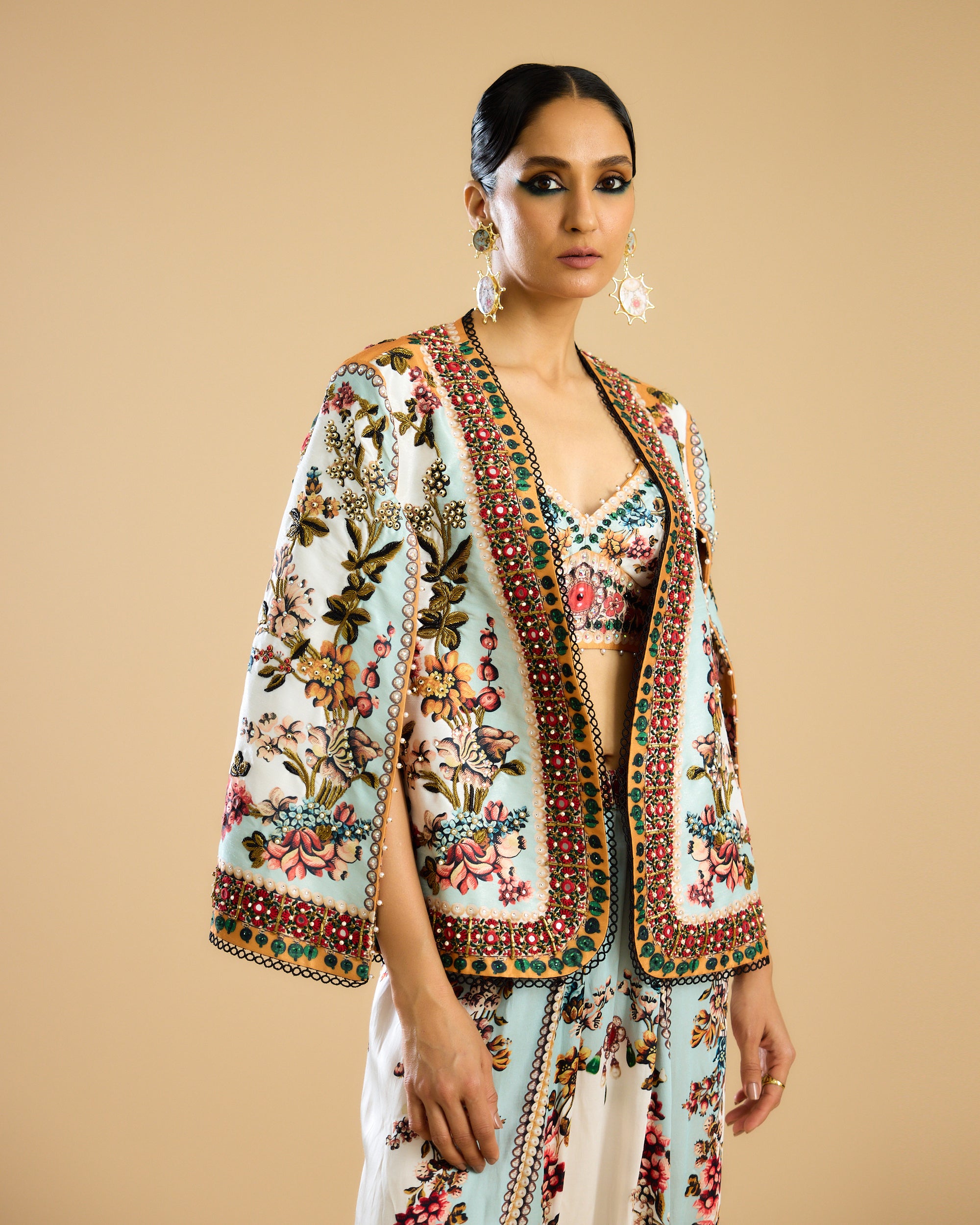 Nizam : Madina - Ivory/Aqua