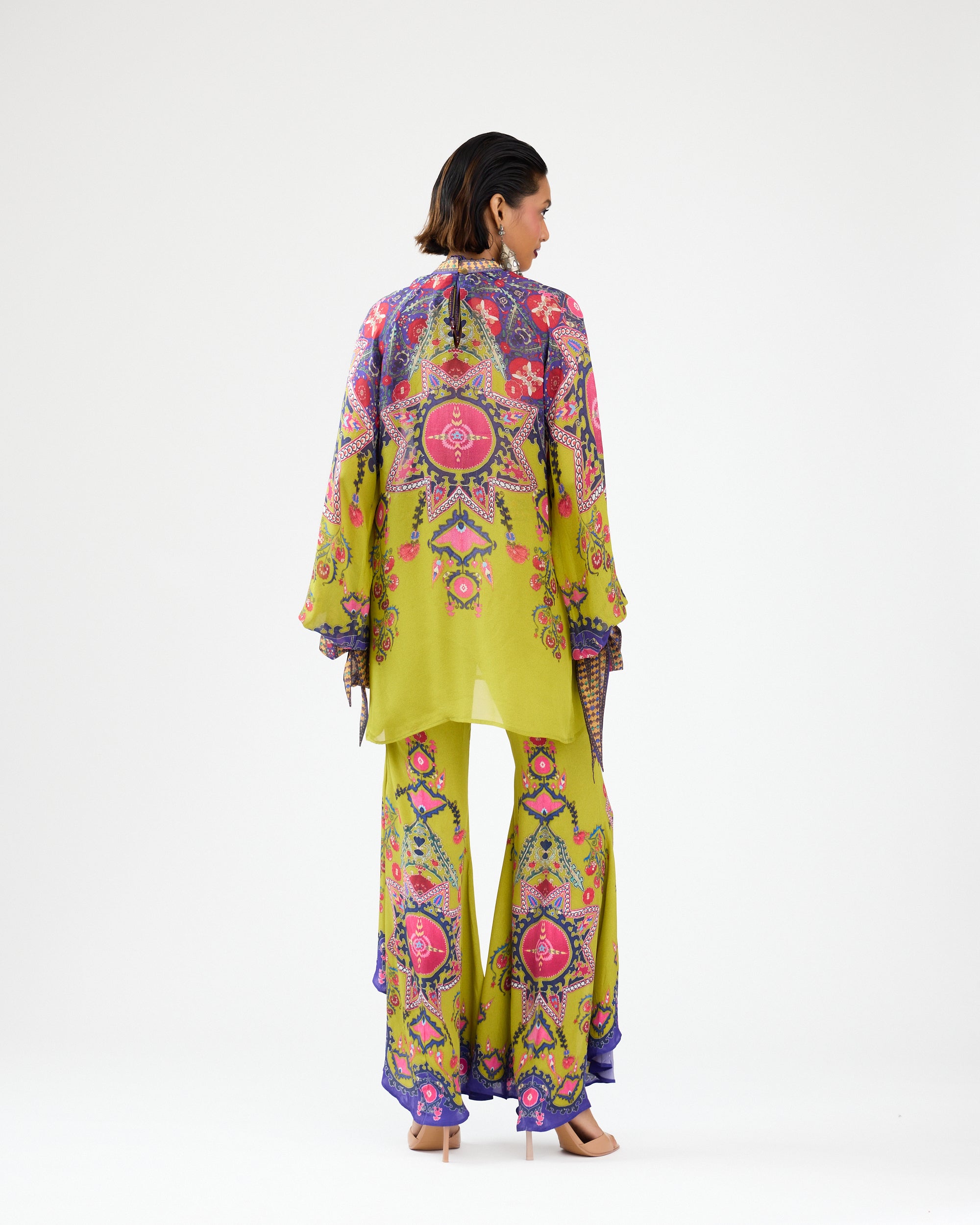 A Bukhara Summer : Gia - Lime