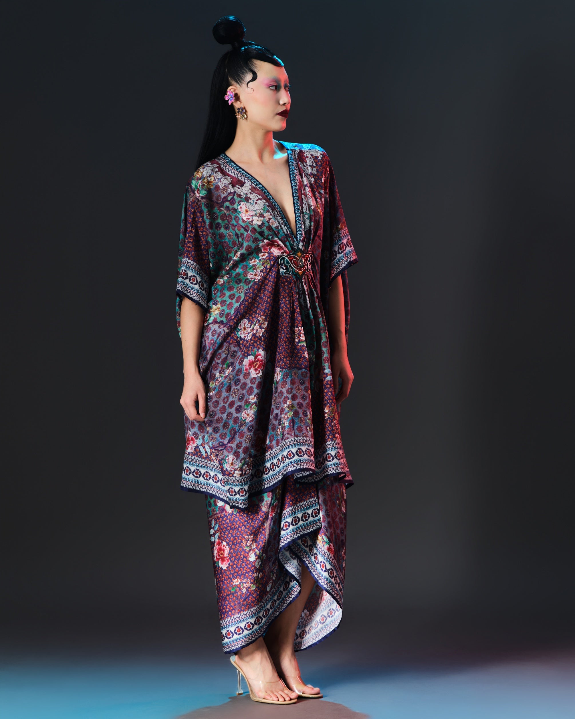 Ikebana : Maya/Indonesia - Multi