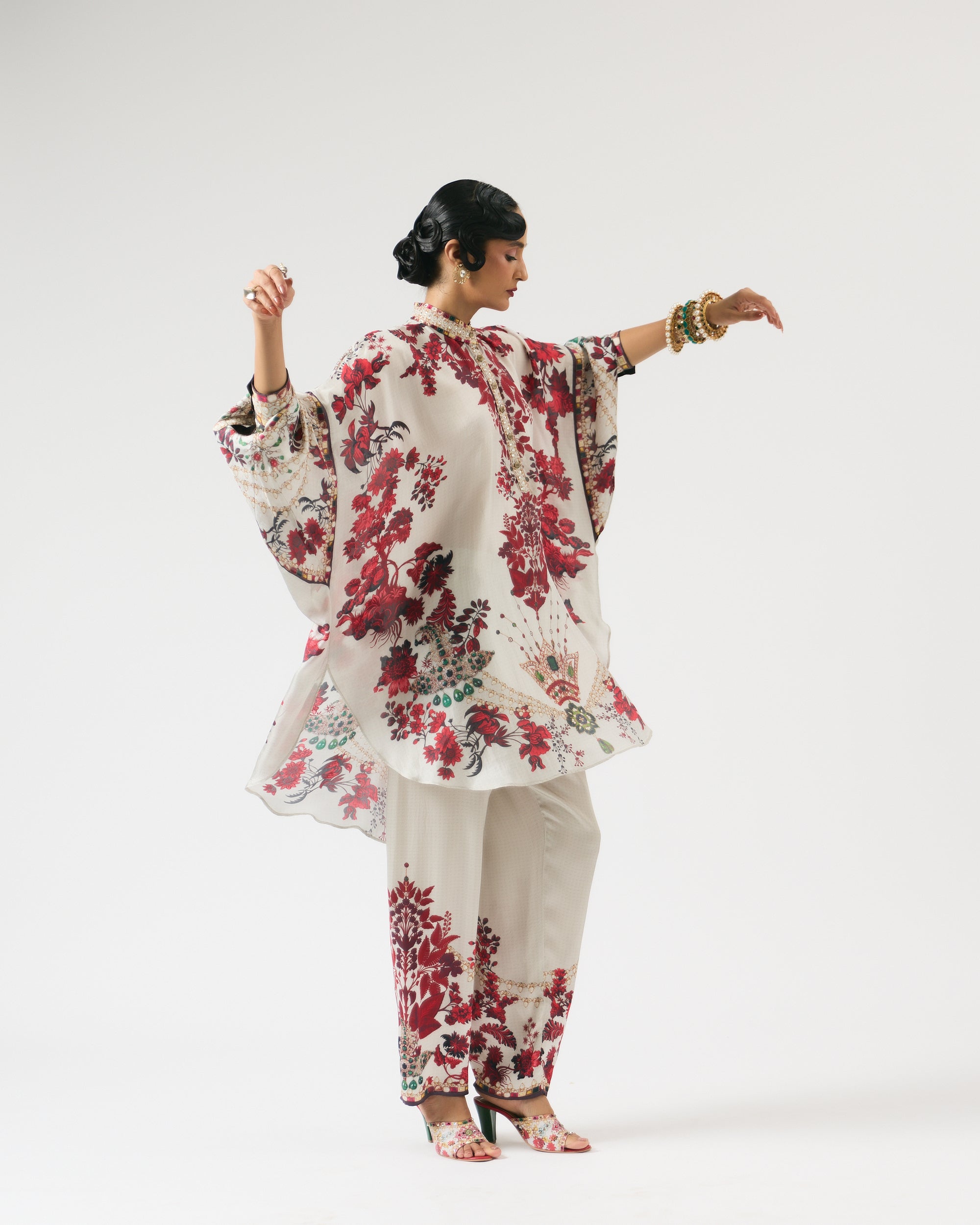 Nizam : Mabel - Ivory/Red