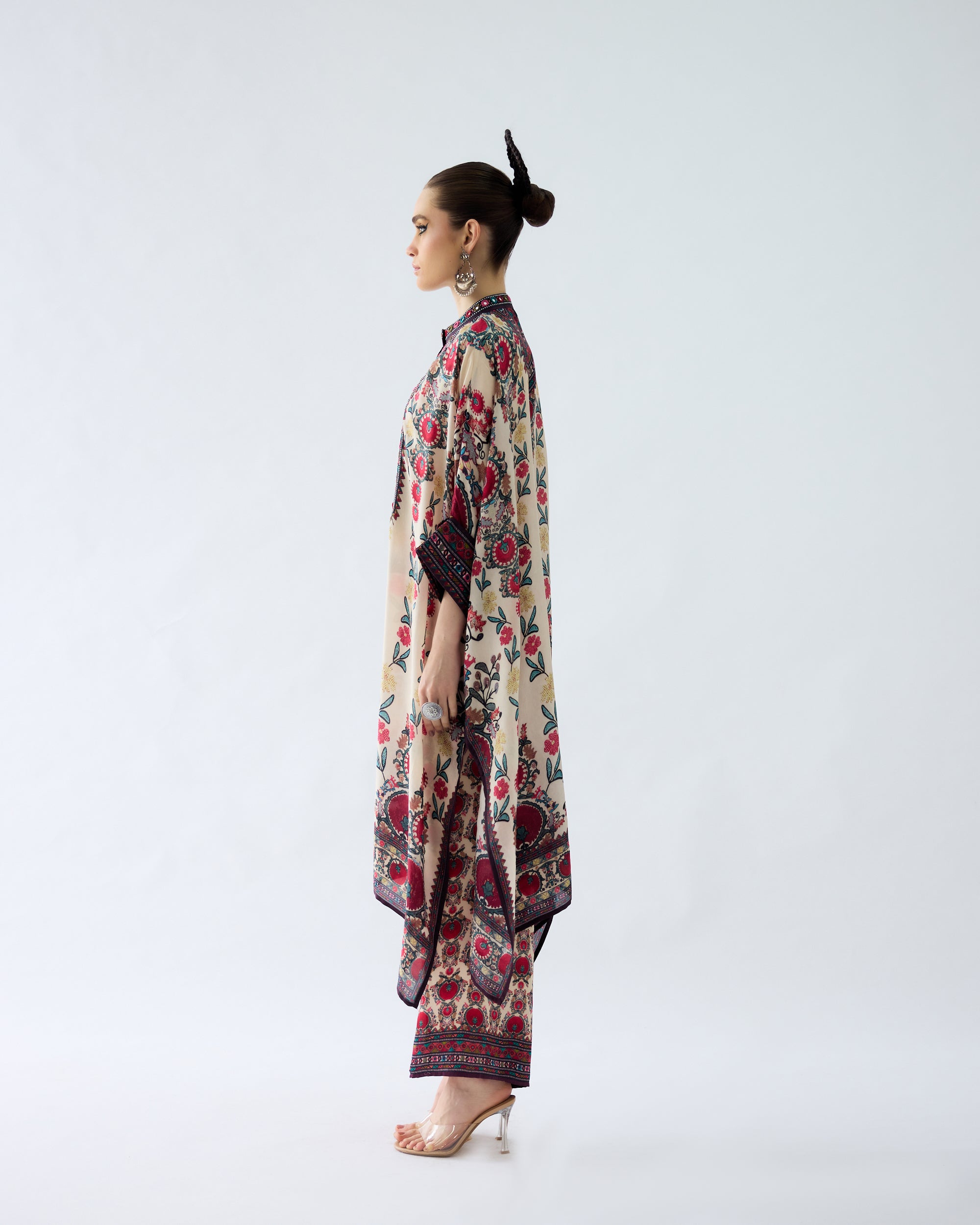 Bukhara : Chantelle - Maroon