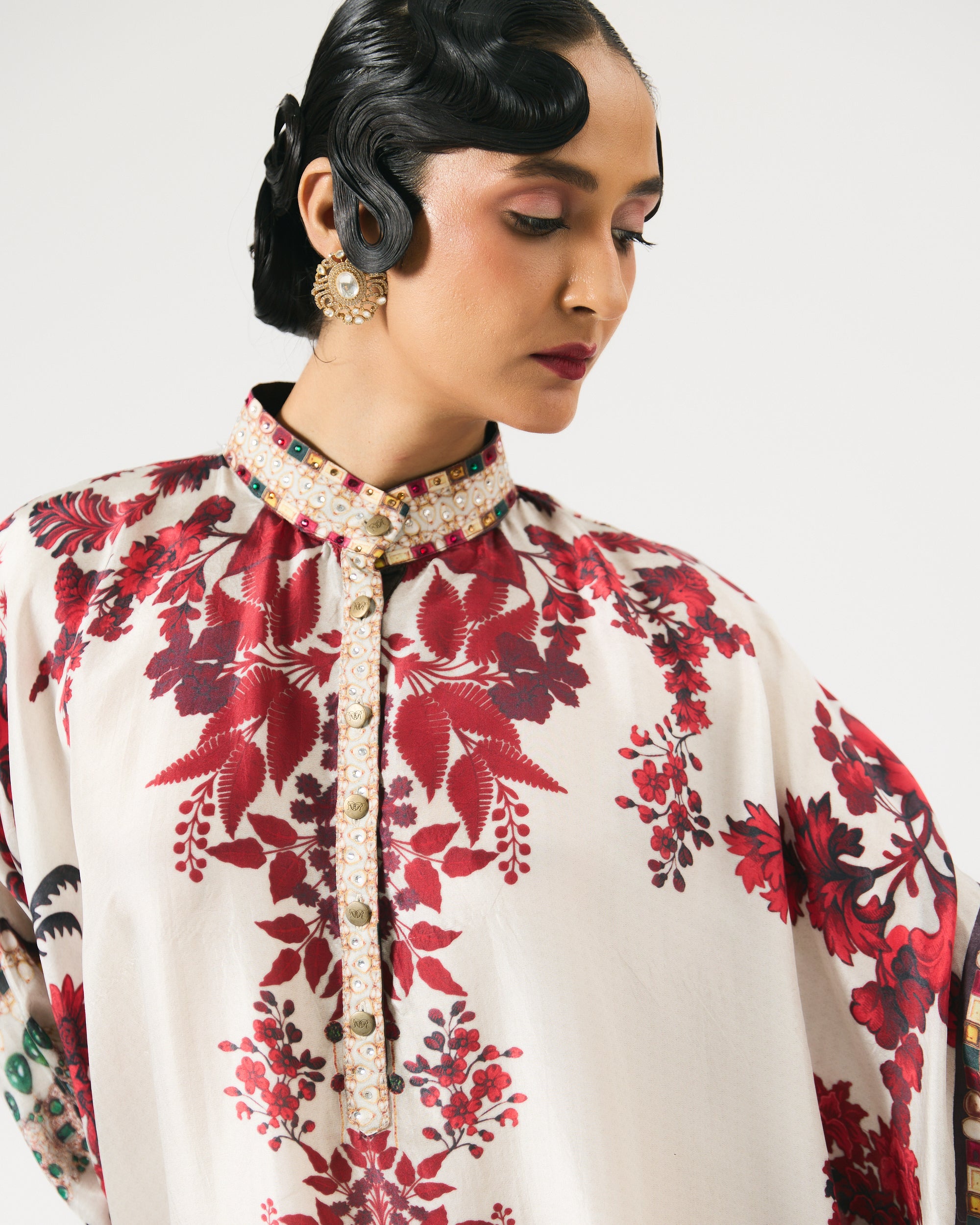 Nizam : Mabel - Ivory/Red