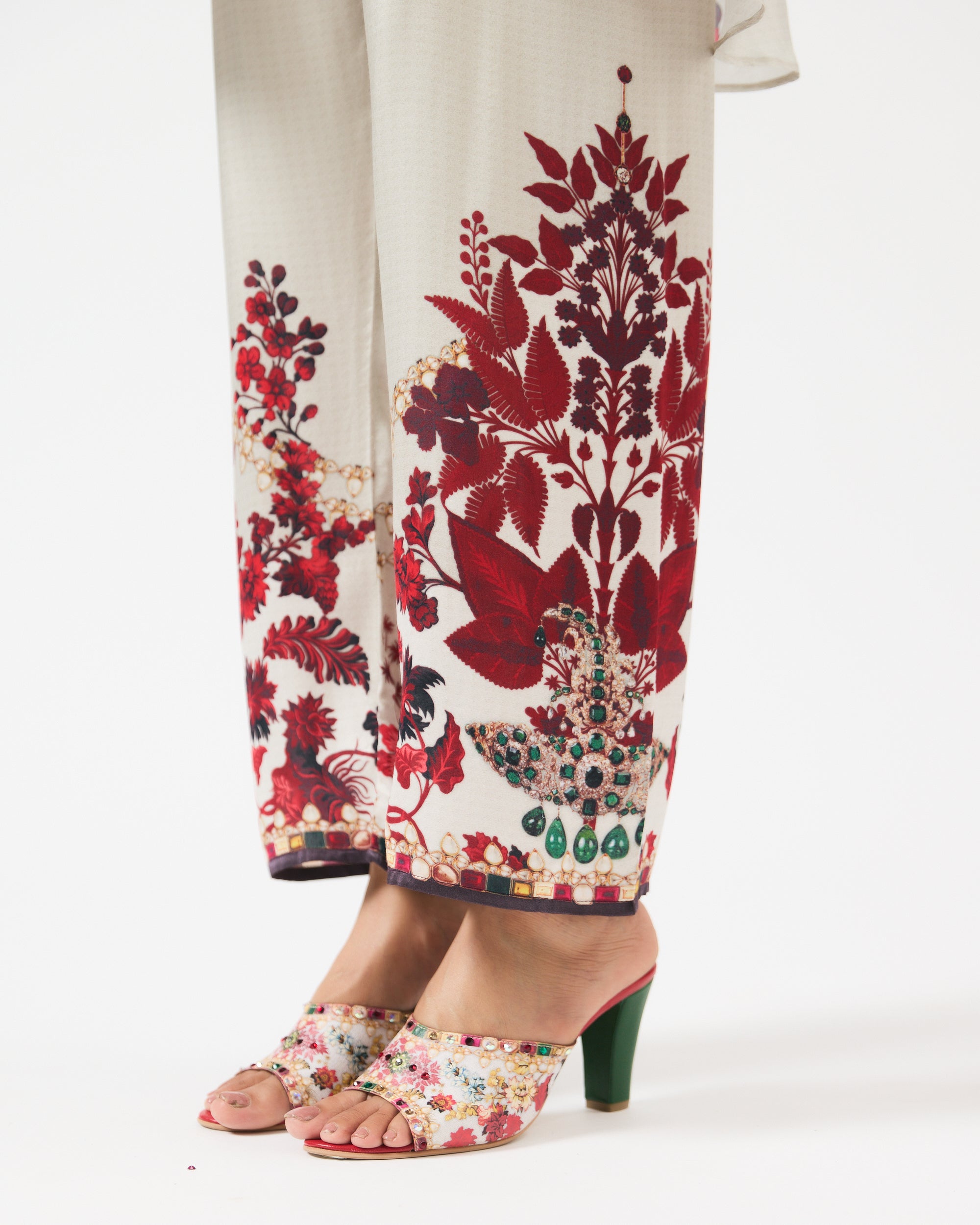 Nizam : Mabel - Ivory/Red