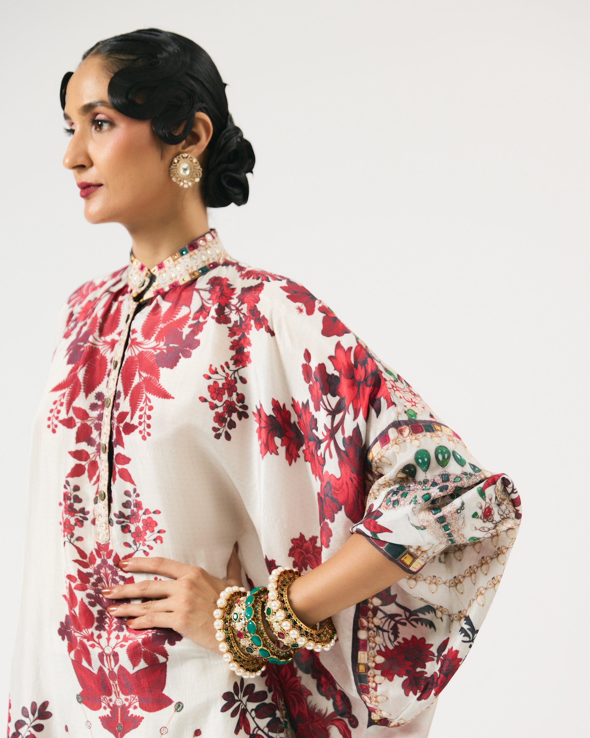 Nizam : Mabel - Ivory/Red