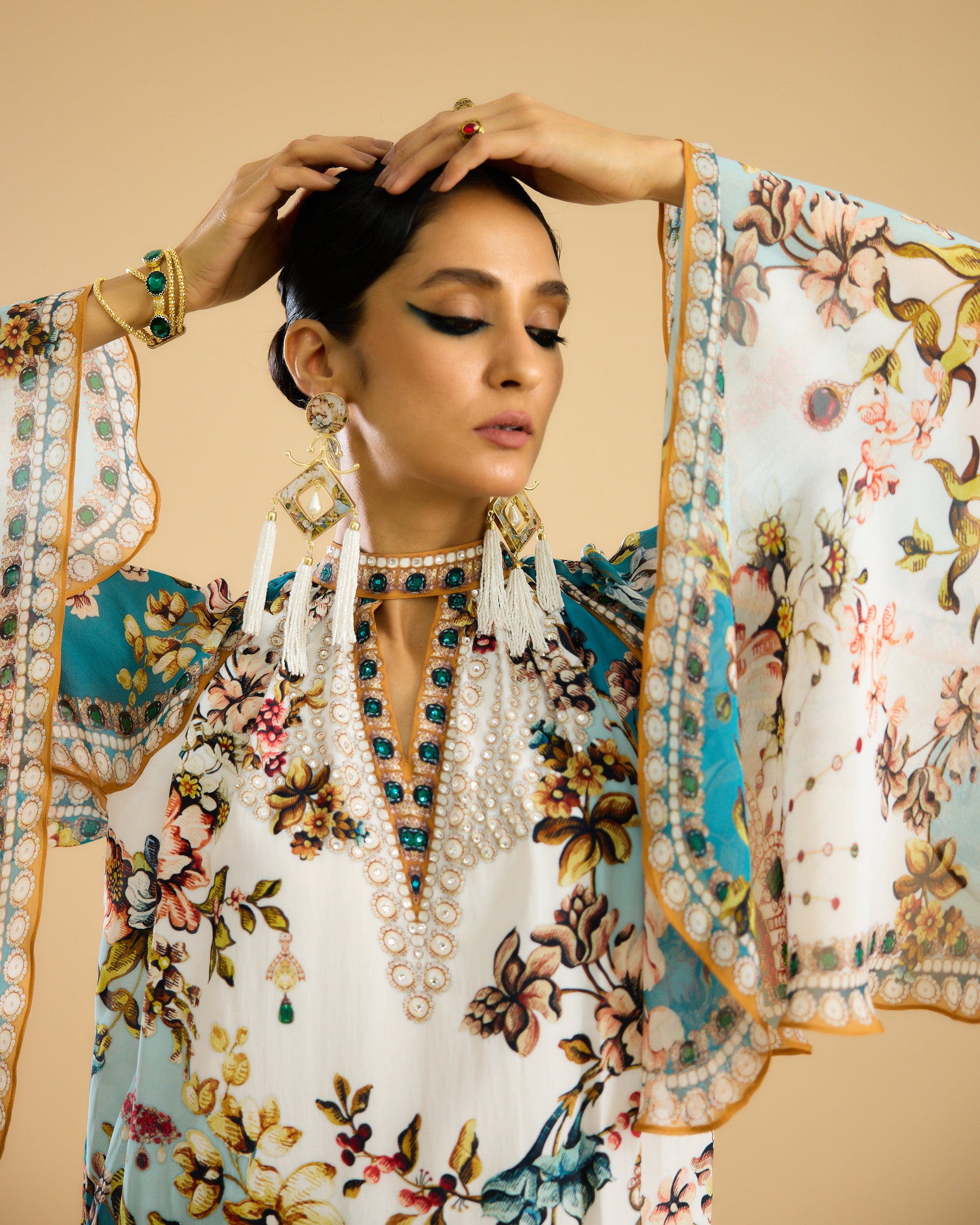Nizam : Misba - Ivory/Aqua