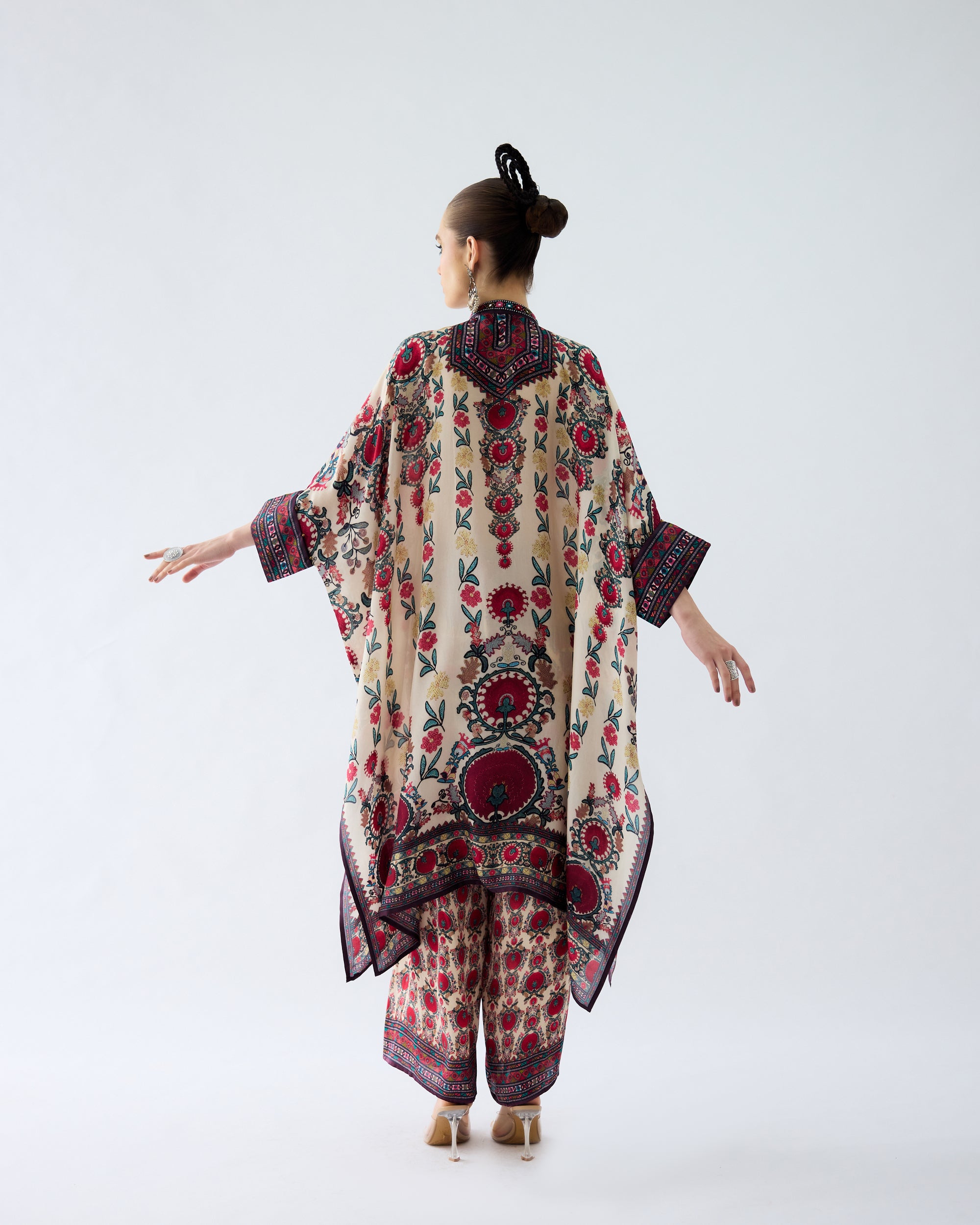Bukhara : Chantelle - Maroon