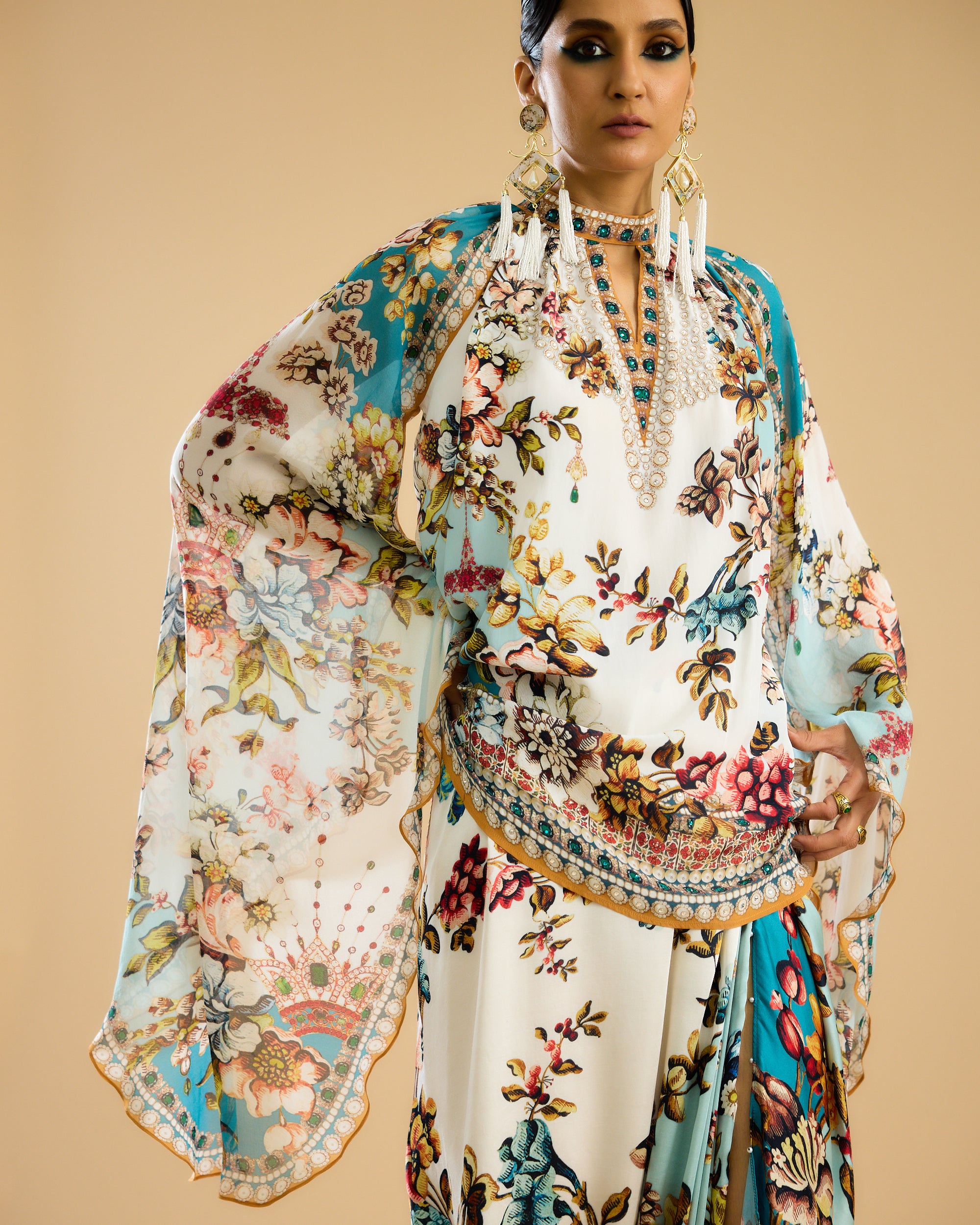 Nizam : Misba - Ivory/Aqua