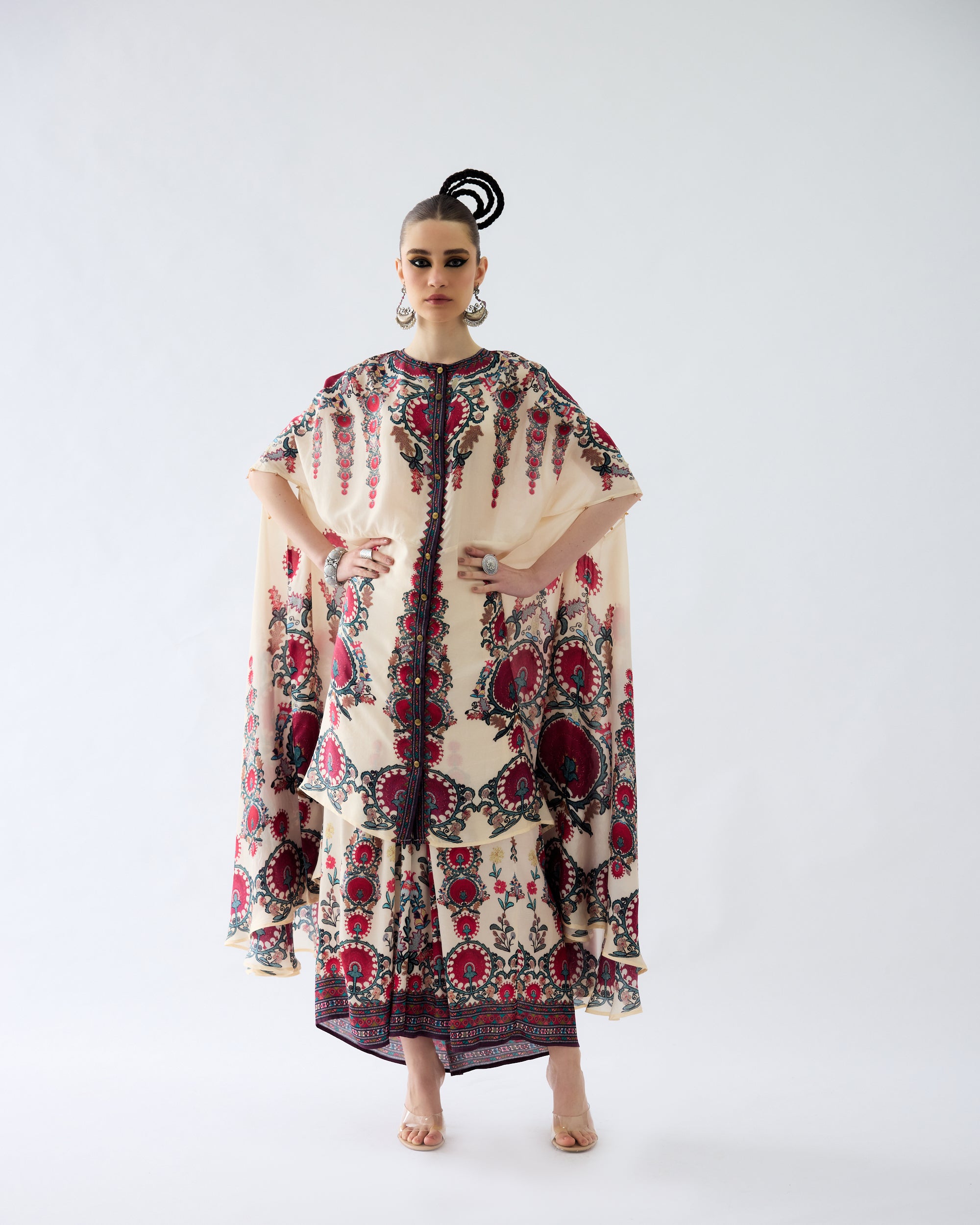 Bukhara : Caprice/Surilee - Maroon