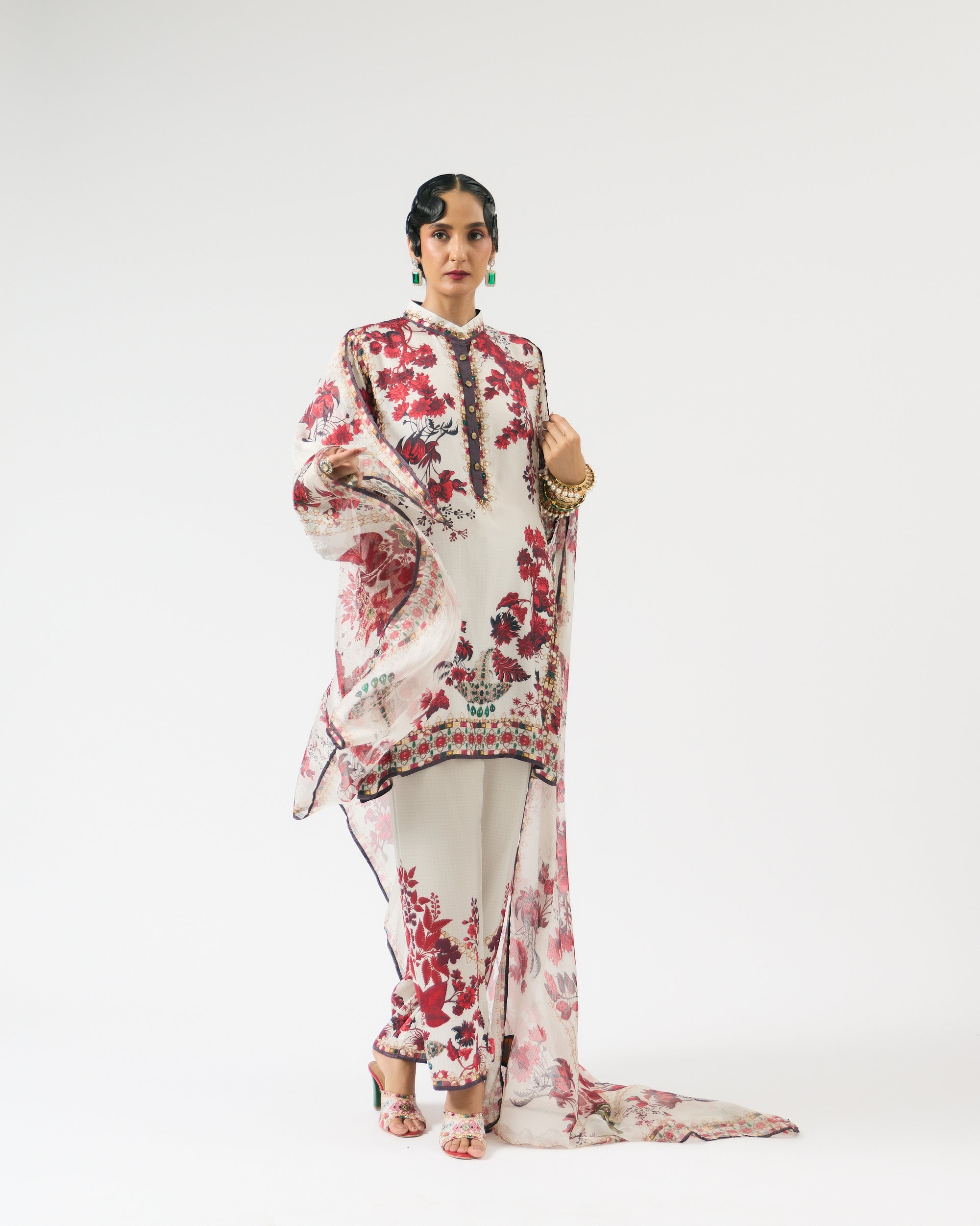 Nizam : Ghazal - Ivory/Red