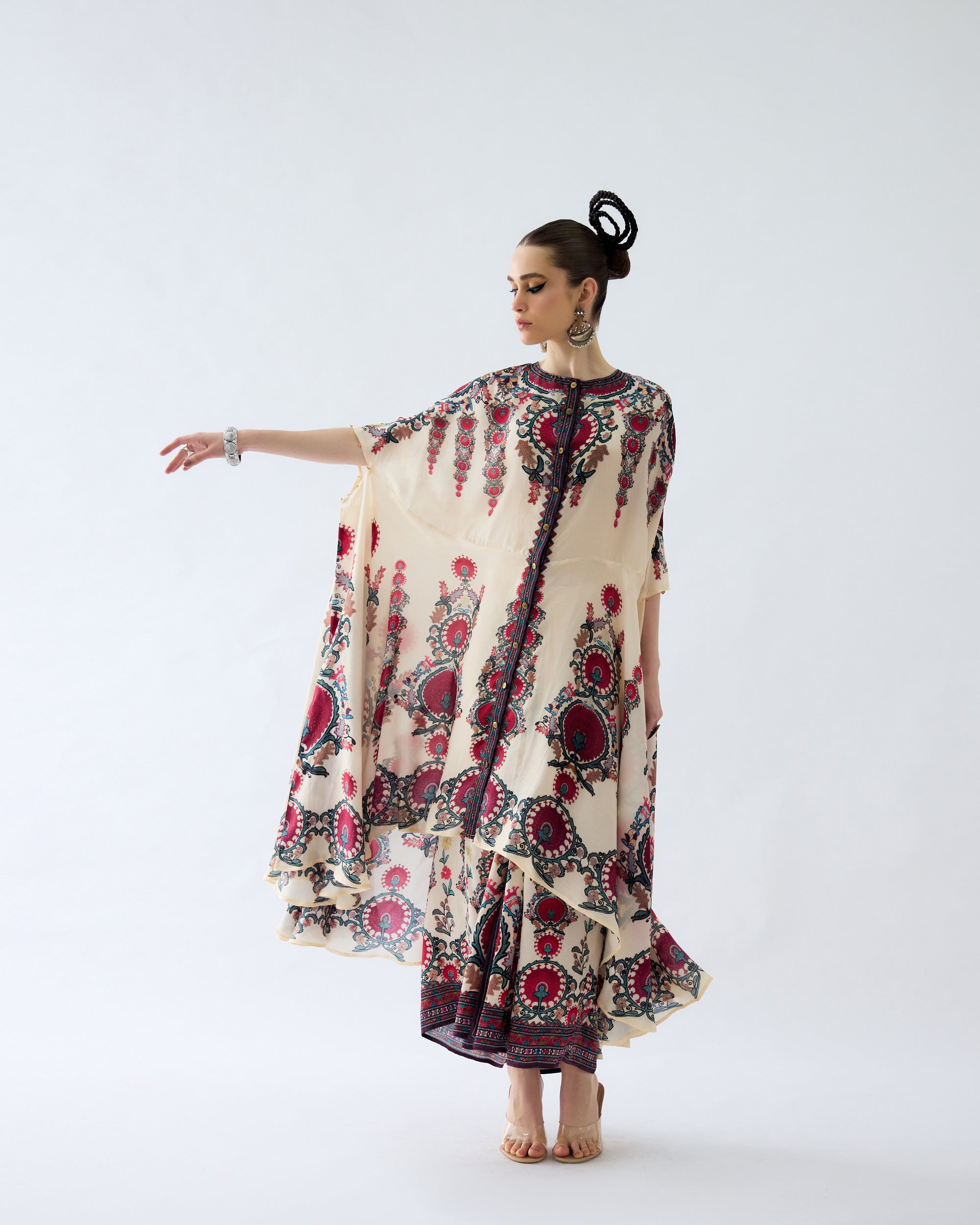 Bukhara : Caprice/Surilee - Maroon